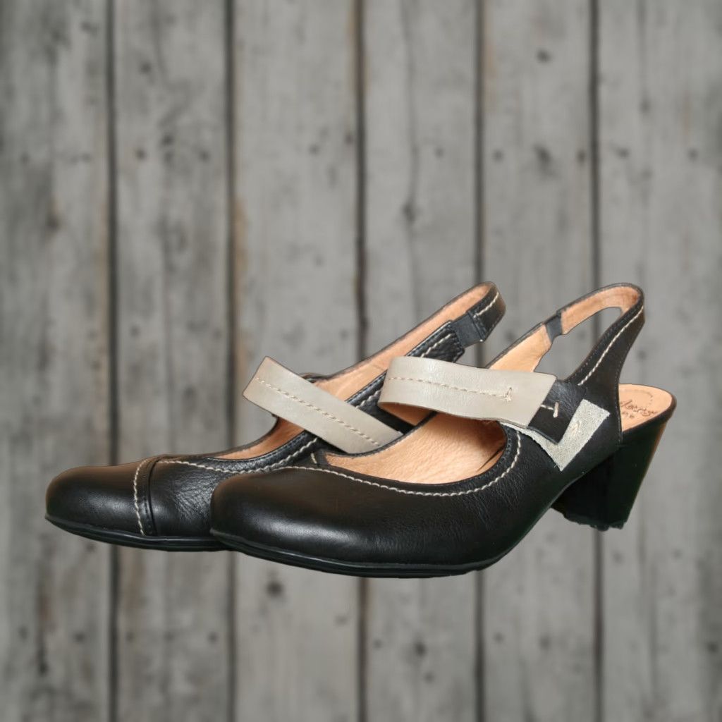 Vintage WONDERS Black & Taupe Leather Slingback Mary Jane Pumps Womens Slip On Heels 7.5 EU 38 US 7.5 Size US 8 / IT 38 - 1 Thumbnail