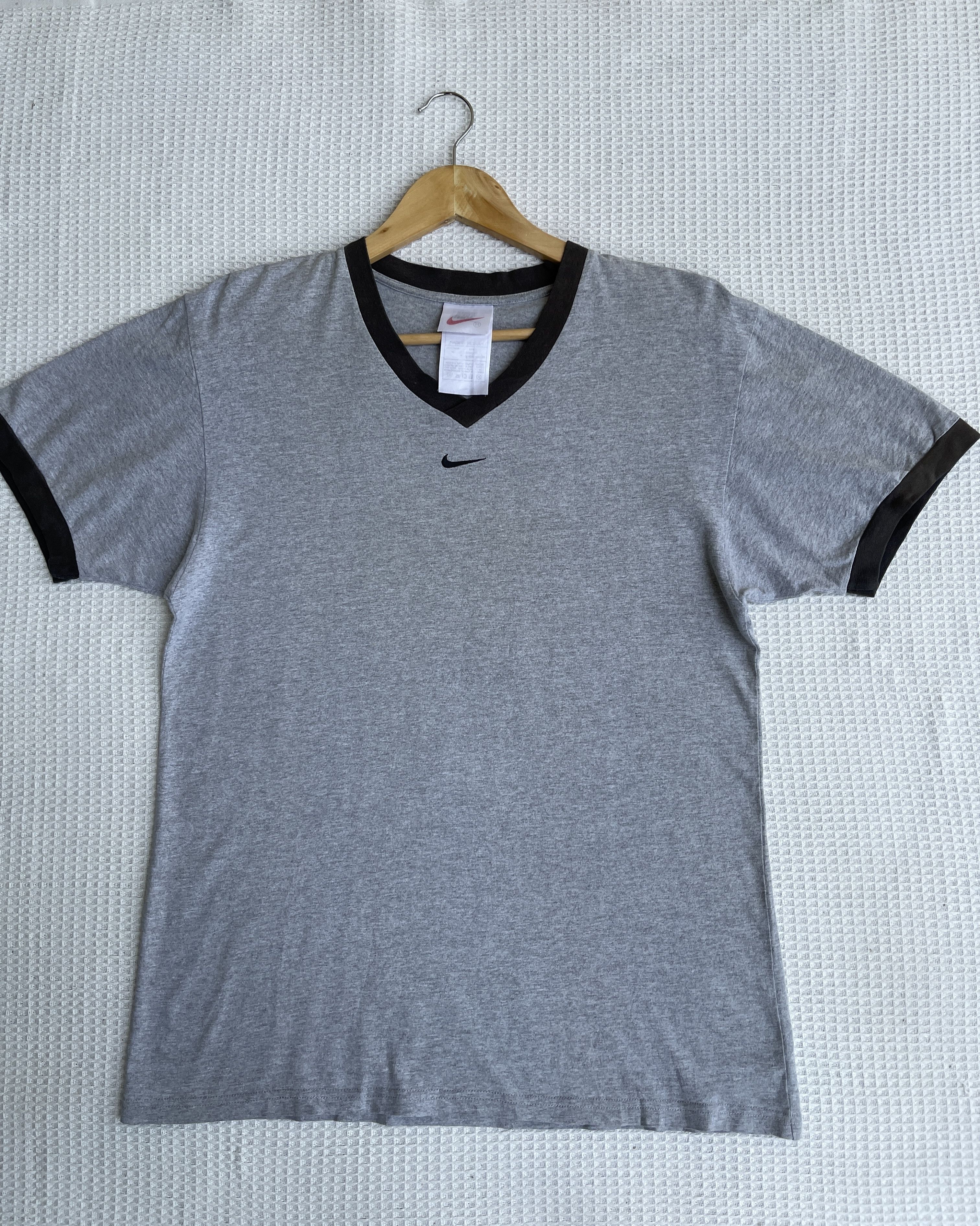 Vintage Last Drop🔥Rare‼️Vintage Nike Center Logo ERD GRUNGE TEE Size US M / EU 48-50 / 2 - 9 Thumbnail