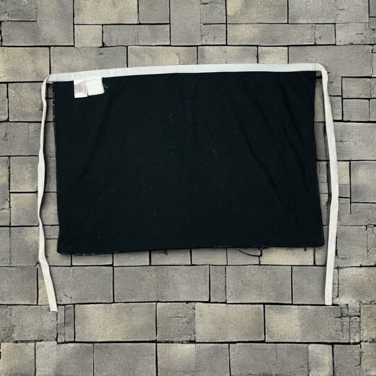 Undercover AW02 Undercover 1/50 Crosses Mini Skirt Size 26" / US 2 / IT 38 - 2 Thumbnail