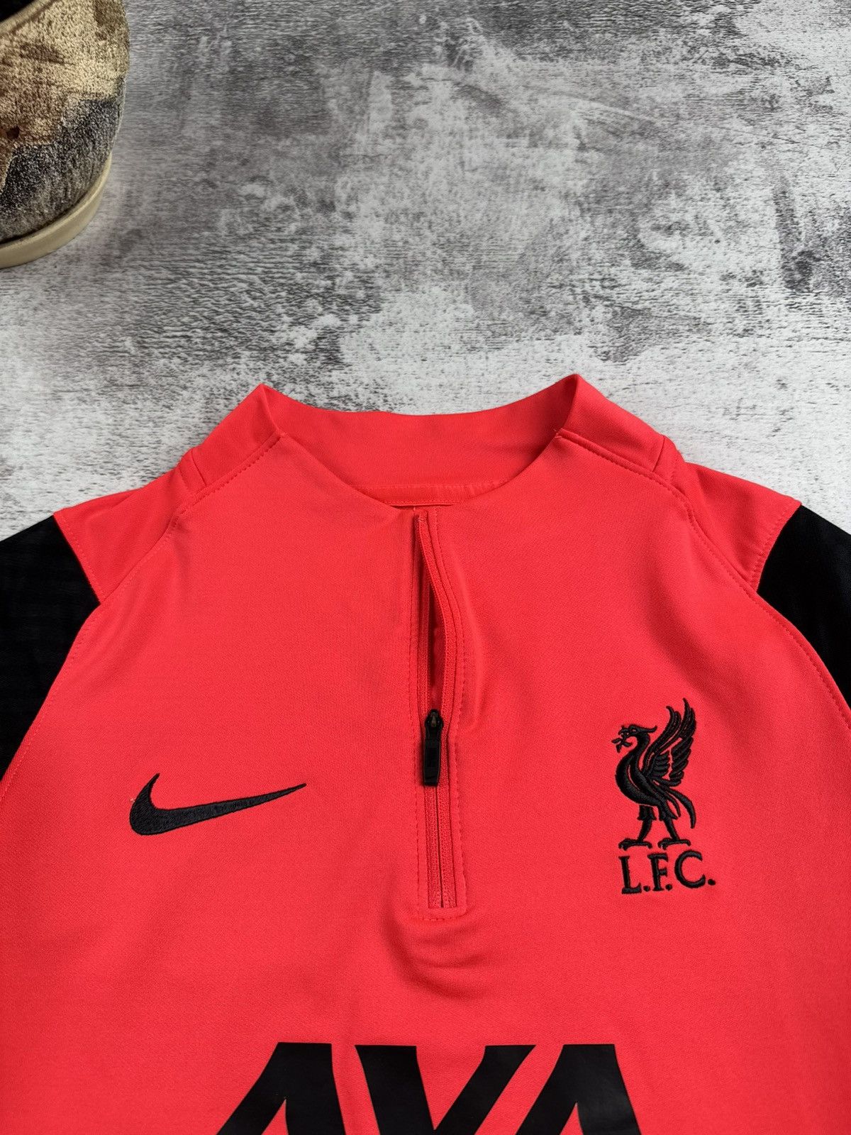 Nike LIVERPOOL 2020/2021 Training 1/3 1/4 Nike Soccer Football Fan T Shirt Jersey Kit Size US S / EU 44-46 / 1 - 8 Thumbnail