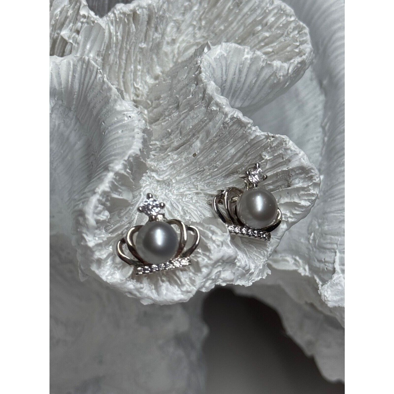 Jewelry 925 STERLING SILVER PEARL CROWN EARRINGS LENGTH 0.5 INCH Size ONE SIZE - 5 Thumbnail