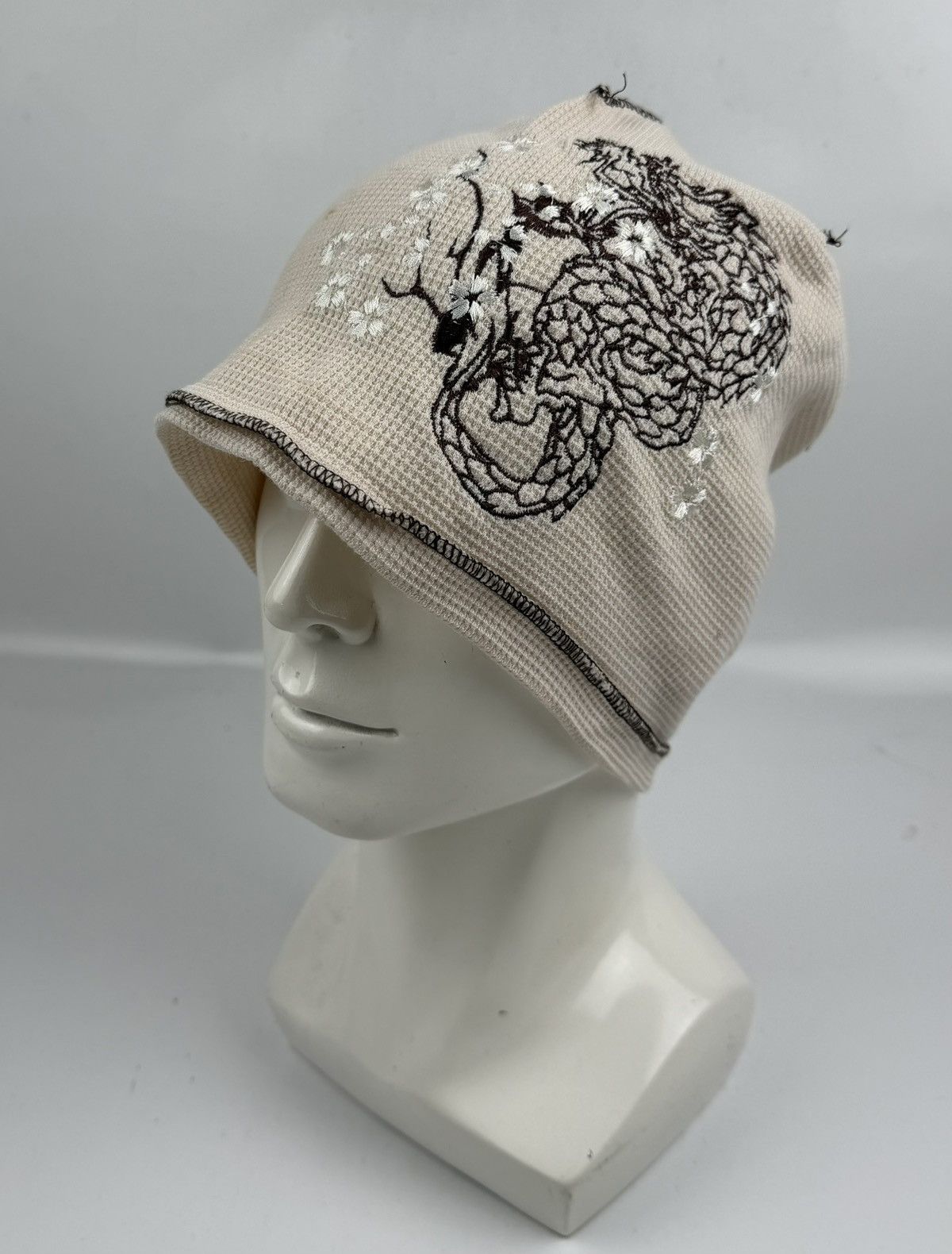 Seditionaries rare japanese style dragon beanie hat tc52 Size ONE SIZE - 1 Thumbnail