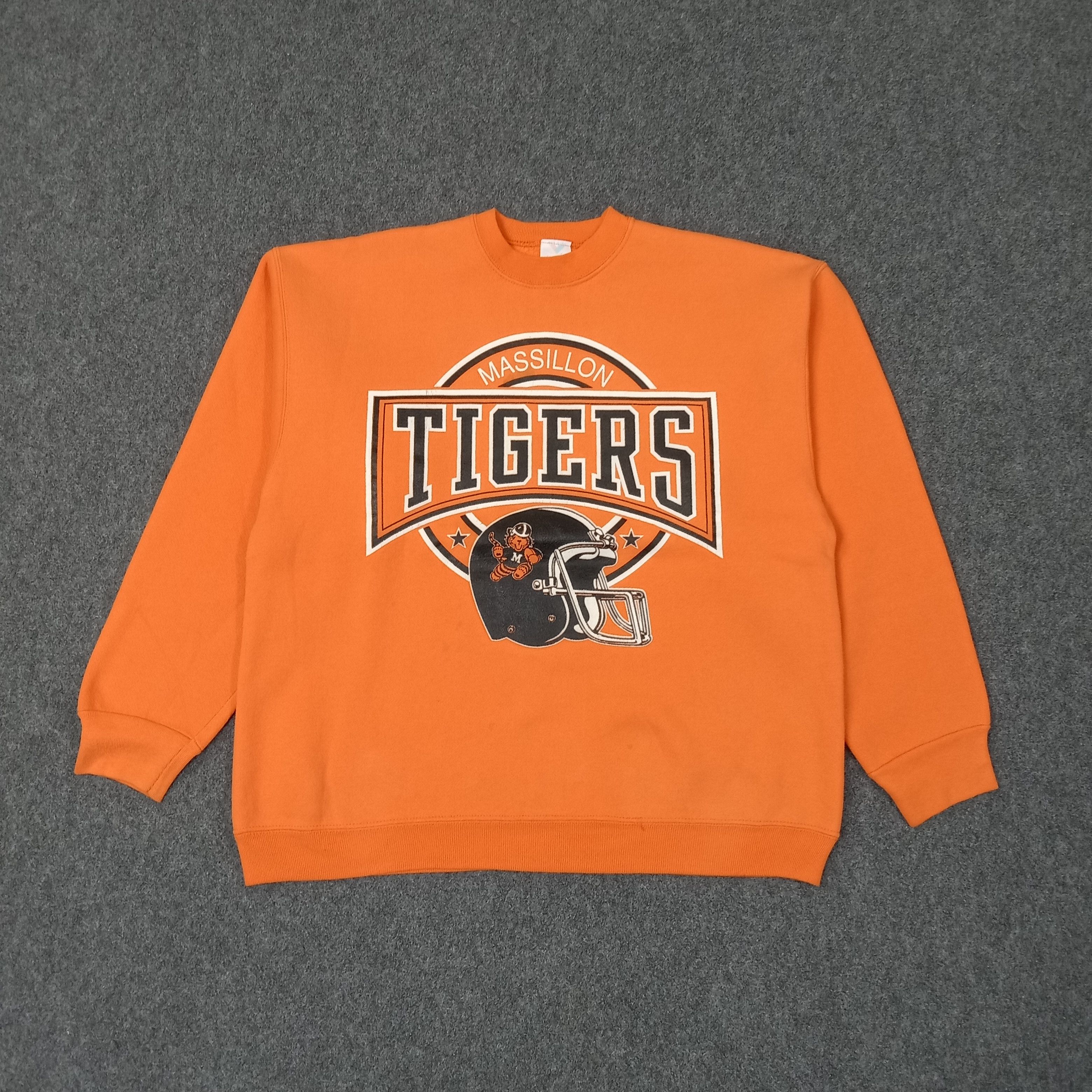 NFL Tiger Massillon American Football Team Sweatshirt C251N28 Size US L / EU 52-54 / 3 - 1 Thumbnail
