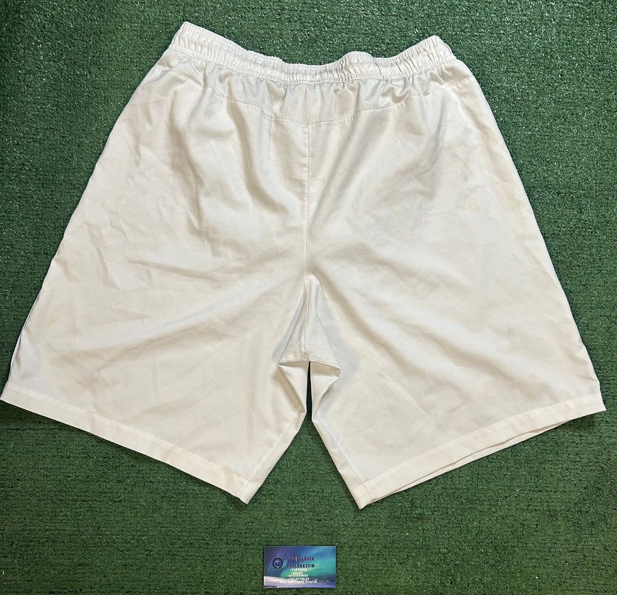 Nike Nike France 2014-2015 white soccer shorts Size US 36 / EU 52 - 2 Thumbnail