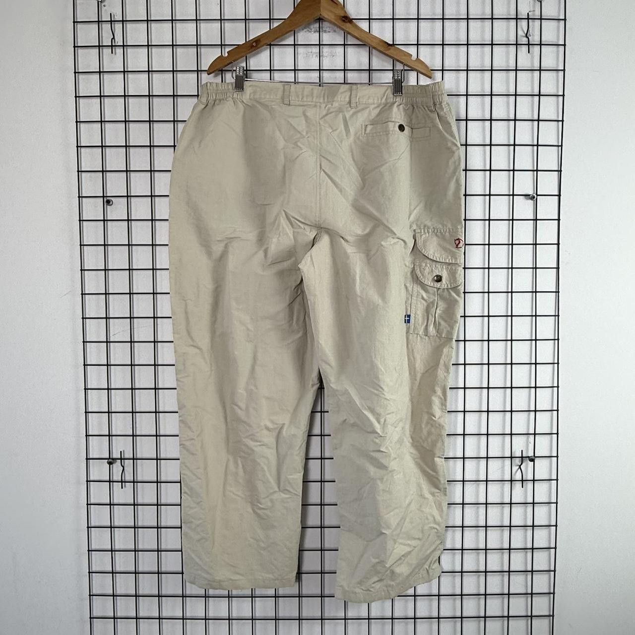 Fjallraven Fjallraven Bottoms Grey Cargo Bottoms Outdoor Size US 36 / EU 52 - 2 Thumbnail