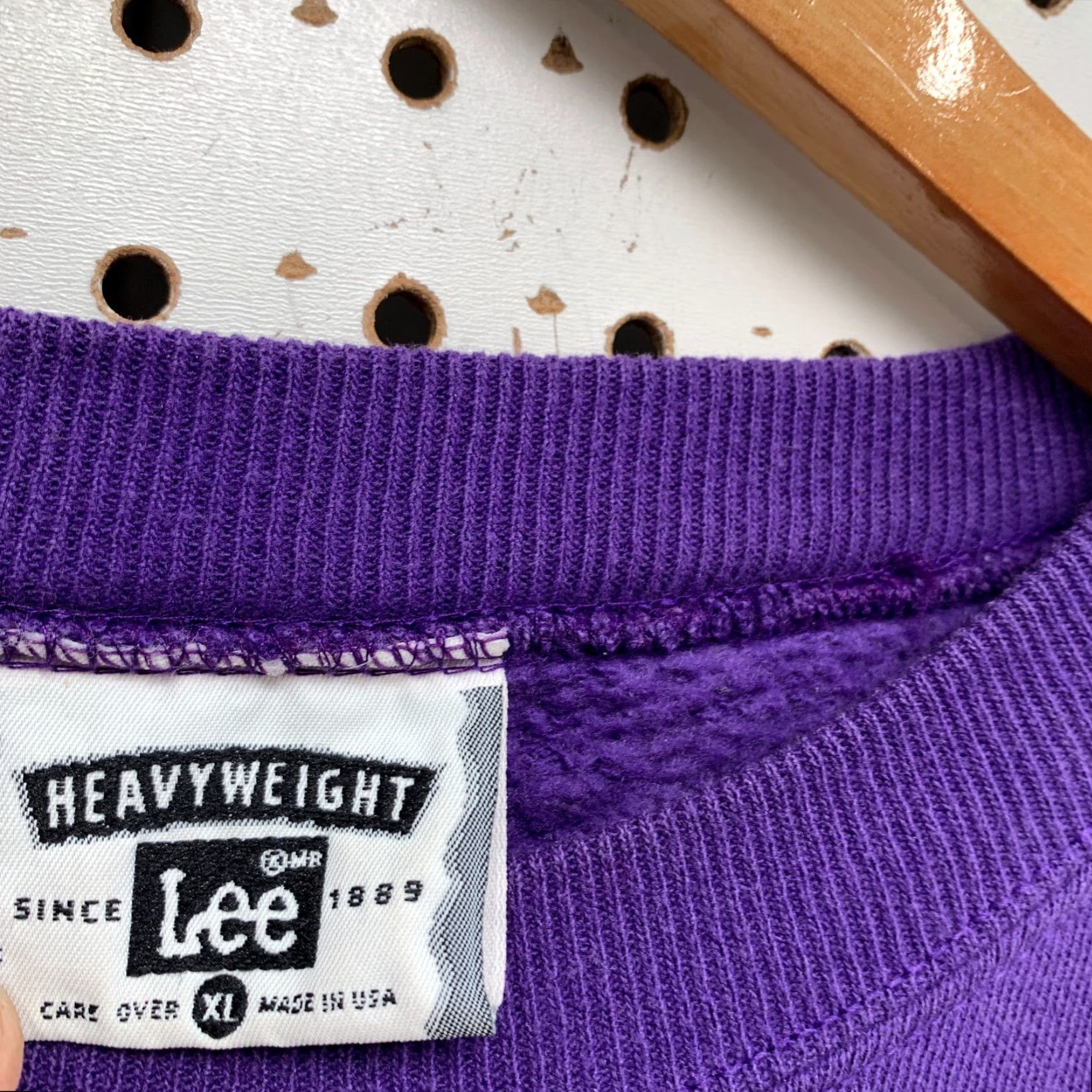 Lee VINTAGE Lee Crewneck Sweatshirt Mens XL Purple 90s USA Dave & Busters Chicago Pullover Size US XL / EU 56 / 4 - 6 Thumbnail