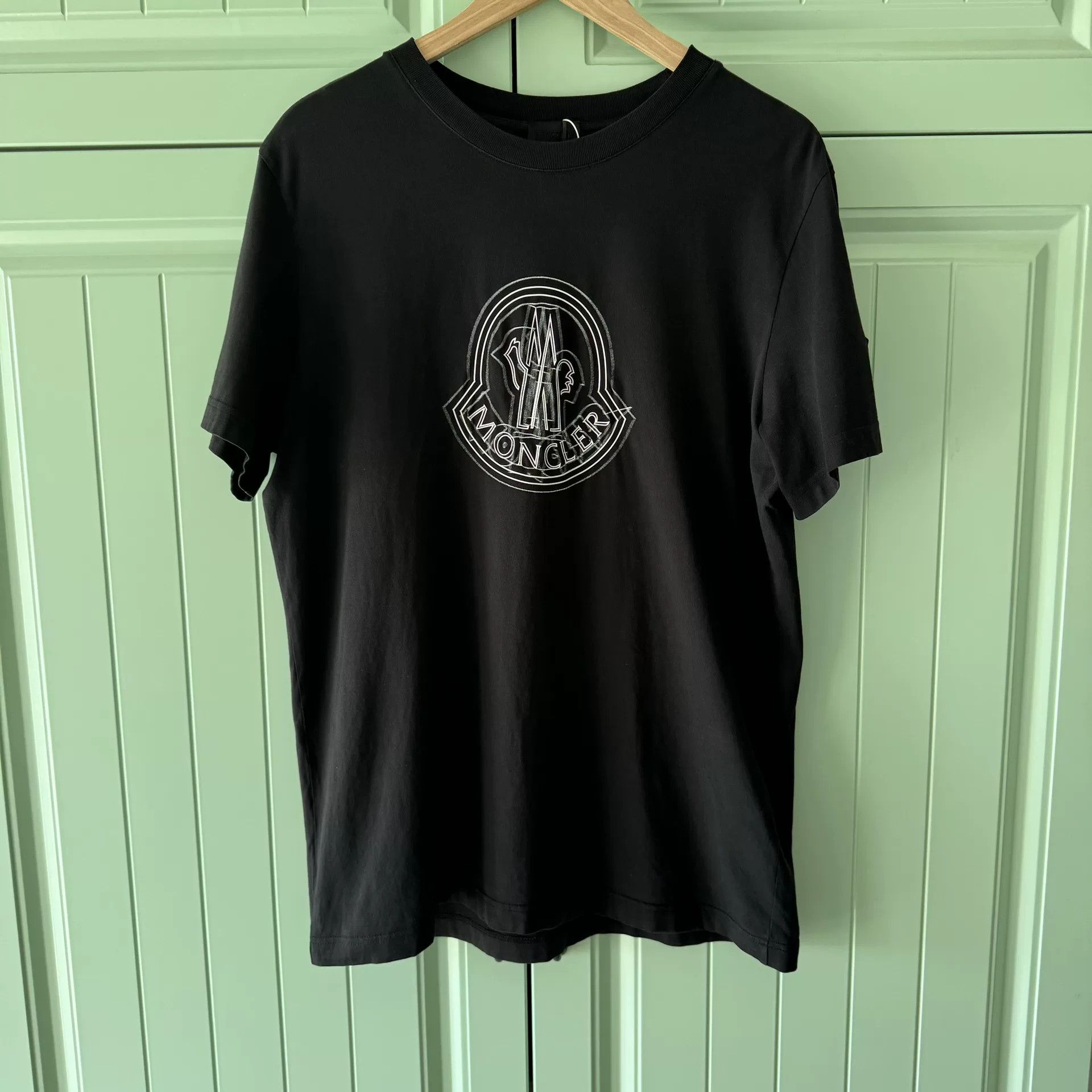 Moncler Moncler Black Short-Sleeve T-Shirt L Size US L / EU 52-54 / 3 - 1 Thumbnail