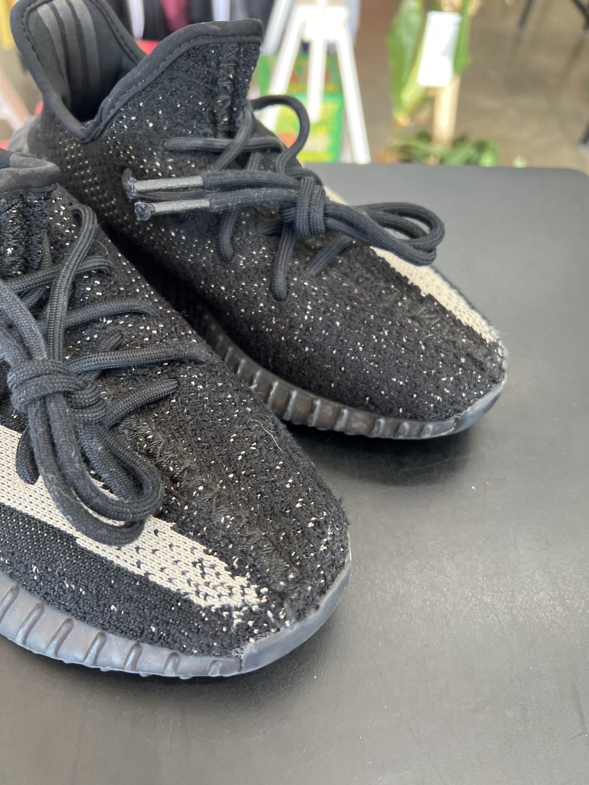 Adidas Adidas Yeezy 350 V2 Core Black White Oreo Sz. 5Y (2016) Size US 5 / EU 37 - 7 Thumbnail
