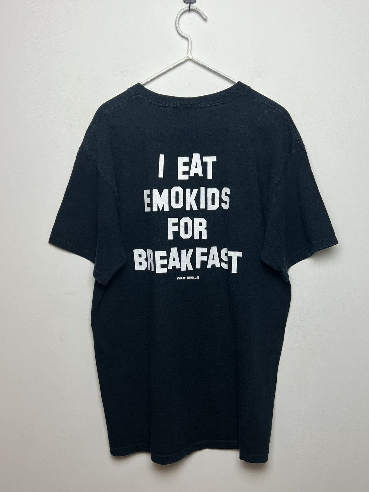 Hook-Ups sex pornogrind i eat emo kids y2k t shirt rare vintage Size US L / EU 52-54 / 3 - 8 Thumbnail