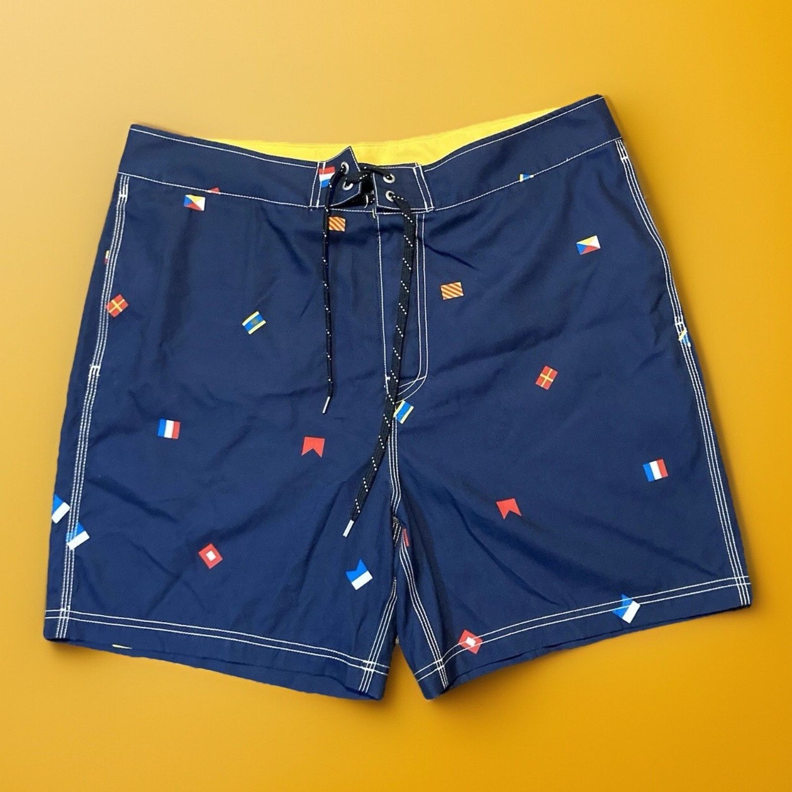 Nautica Nautical Board Swim Trunks Flag Printed Shorts Men Size 36 W Size US 36 / EU 52 - 1 Thumbnail