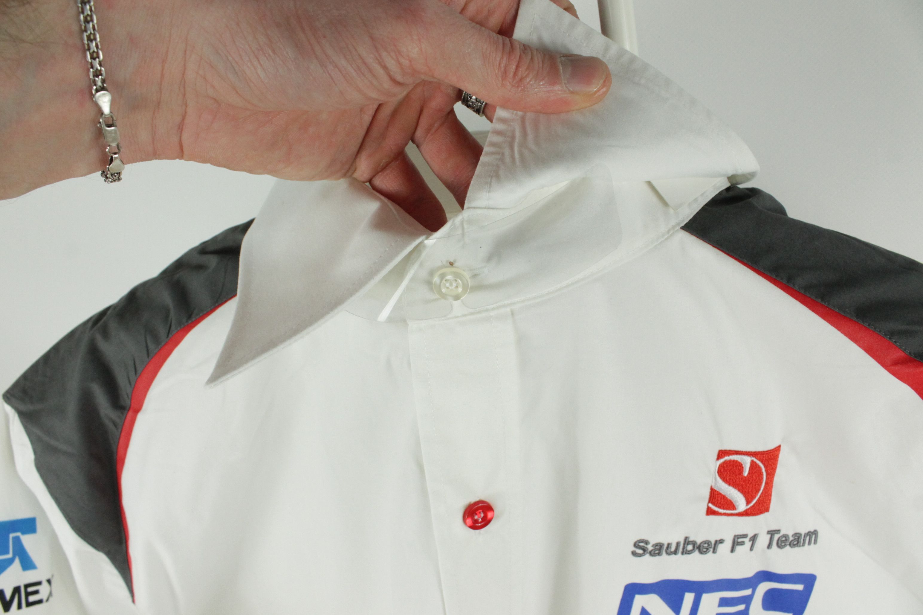 Formula 1 Sauber F1 Team 2014 Official Short Sleeve White Shirt Men's Size US XXL / EU 58 / 5 - 4 Thumbnail