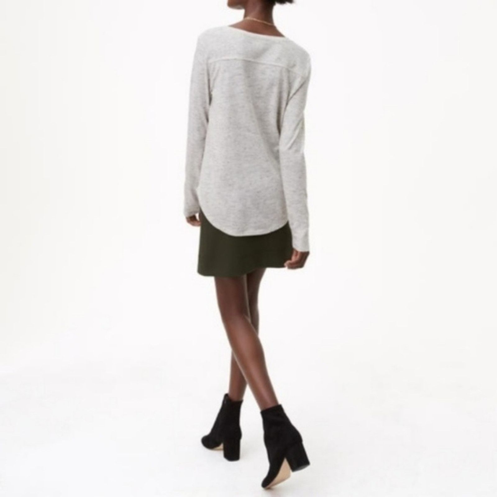 Loft LOFT Gray Shimmer Long Sleeve Top Size S / US 4 / IT 40 - 5 Thumbnail