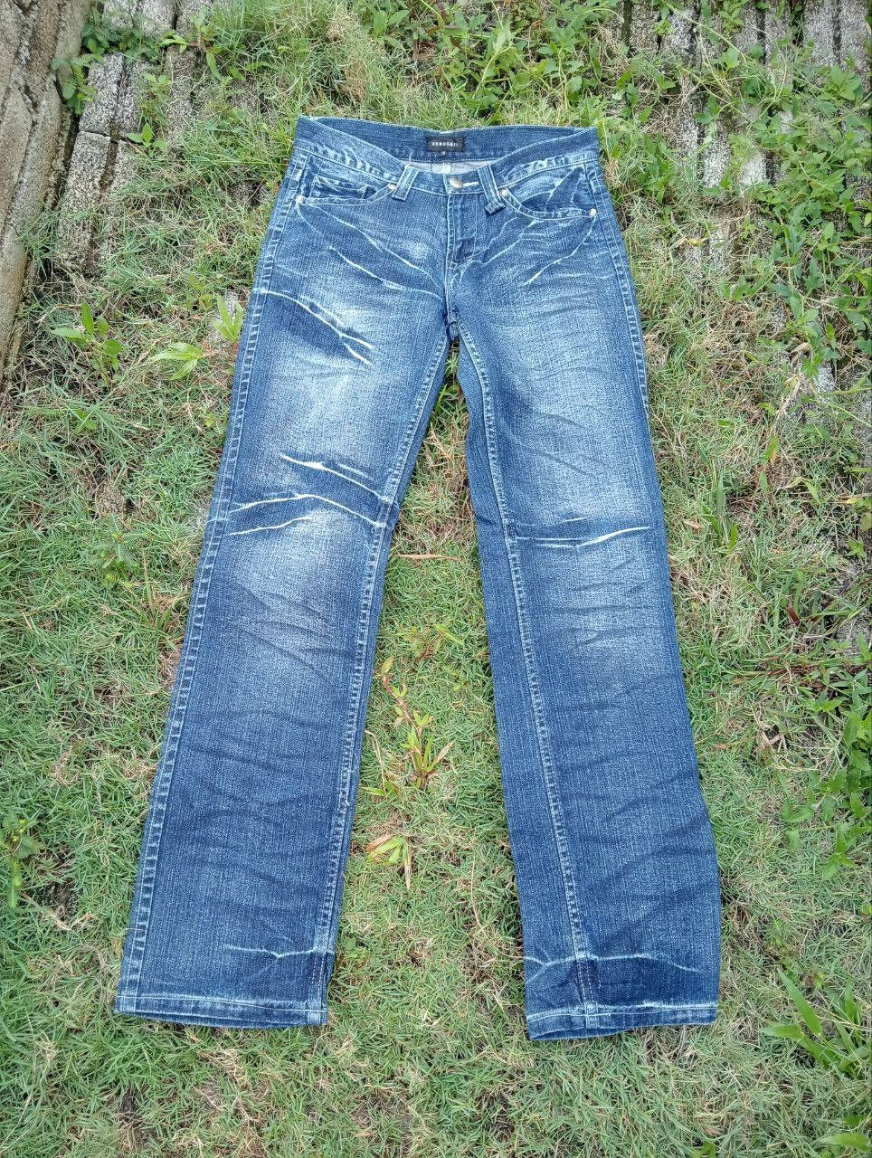 Japanese Brand JAPANESE ZEROSAIL DISTRESSED LOOK BLUE JEANS Size US 32 / EU 48 - 3 Thumbnail