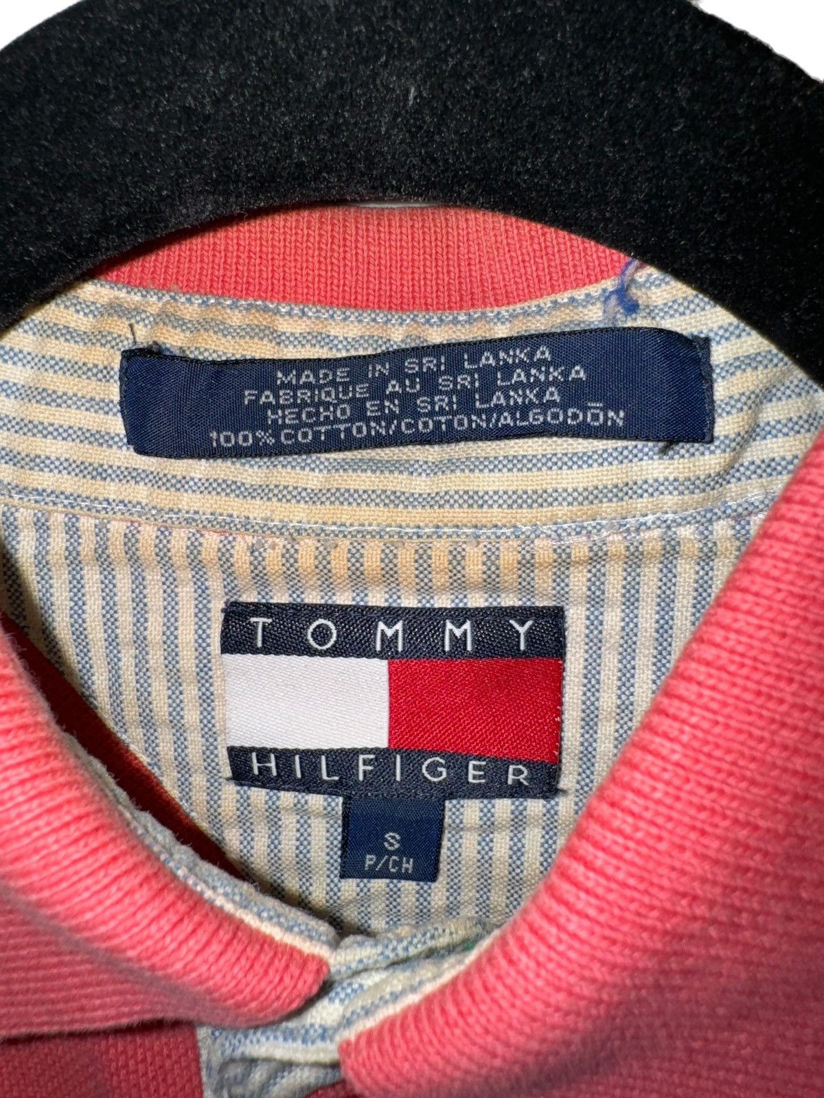 Tommy Hilfiger × Vintage Vintage Tommy Hilfiger Crest Logo Salmon Polo Shirt size S Size US S / EU 44-46 / 1 - 3 Thumbnail