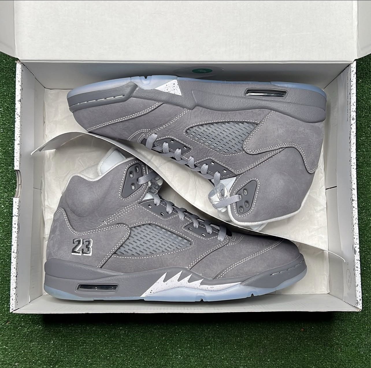 Nike Air Jordan 5 Retro ‘Wolf Grey’ 2026 Size US 11 / EU 44 - 2 Thumbnail
