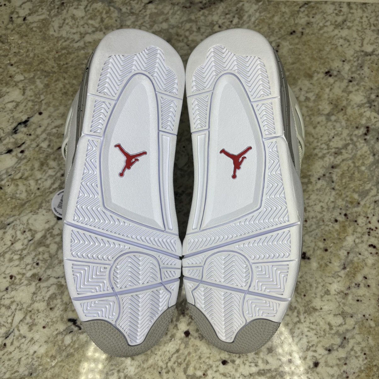 Jordan Brand Size 10.5-Jordan 4 Retro White Oreo (2021) CLEAN W/Box Size US 10.5 / EU 43-44 - 11 Thumbnail