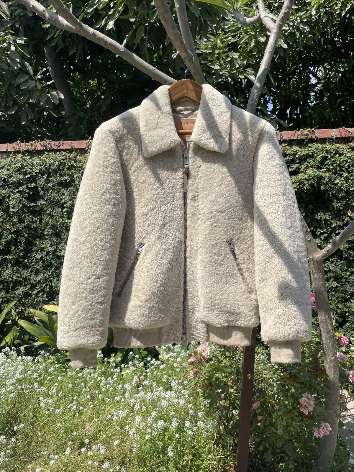 Allsaints Allsaints Charlie Shearling Leather Bomber Jacket XS Beige Size US XS / EU 42 / 0 - 1 Thumbnail
