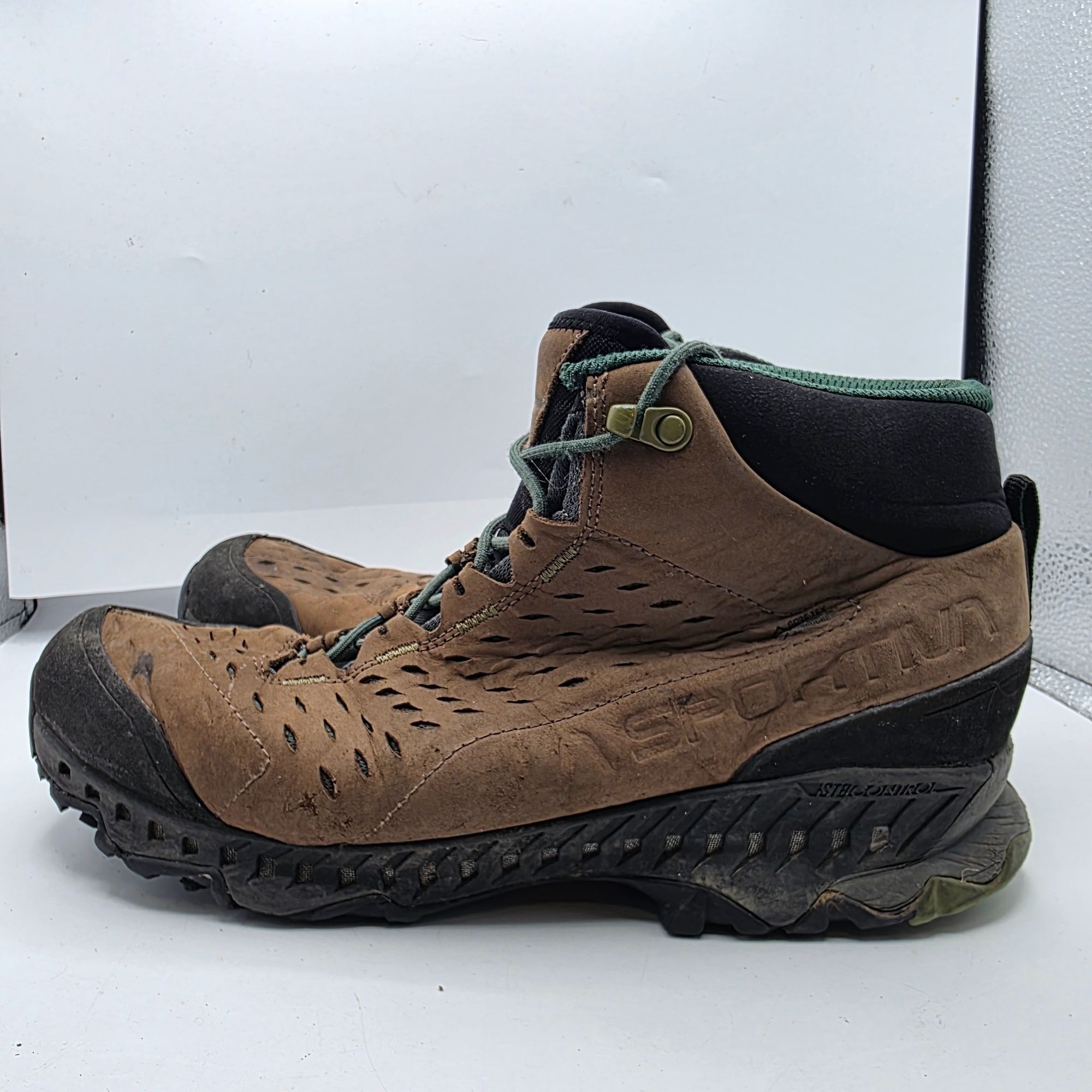La Sportiva La Sportiva Pyramid GTX Mens Size 11 Brown Waterproof Hiking Size US 11 / EU 44 - 12 Thumbnail