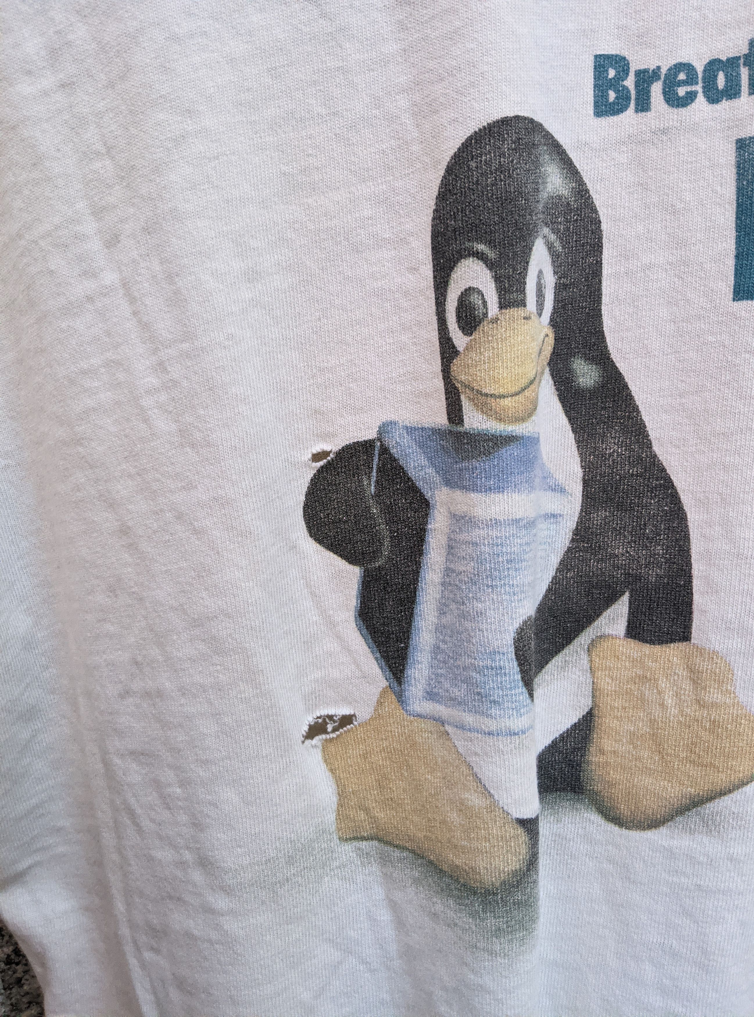 Vintage Vintage 90s thrashed Linux Tux distressed grunge erd Size US L / EU 52-54 / 3 - 9 Thumbnail