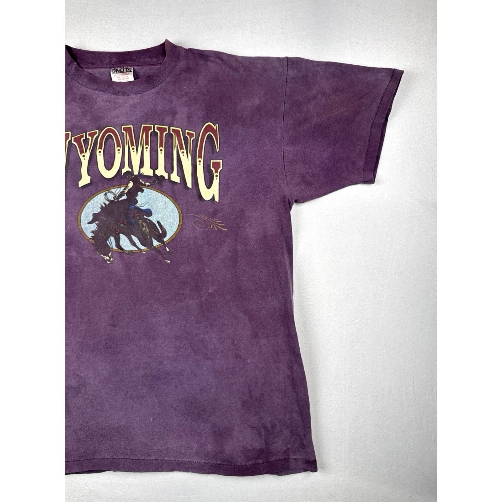 Vintage VINTAGE Wyoming Cowboy Bronco Shirt Purple Sun Faded Oneita USA Made XL Mens 90s Size US XL / EU 56 / 4 - 5 Thumbnail