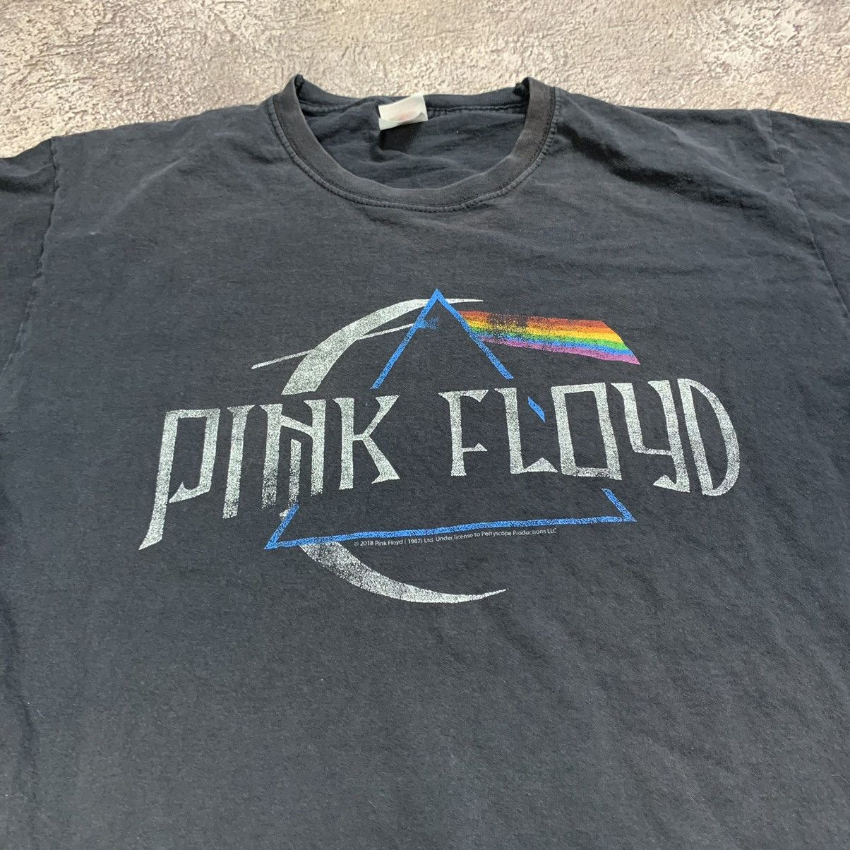 Vintage Vintage 90s Pink Floyd Sun Faded Graphic Tee Grunge Boxy L Size US L / EU 52-54 / 3 - 1 Thumbnail
