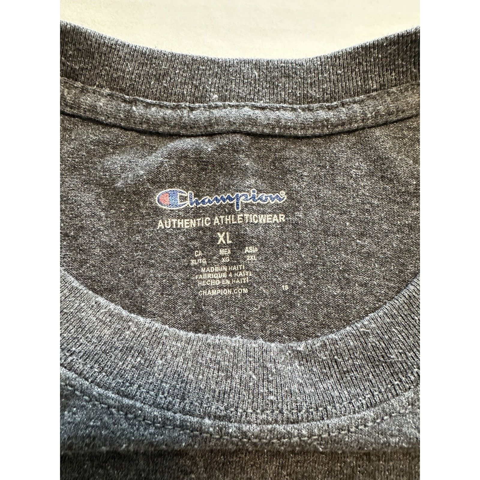 Champion Champion NCAA Georgia Bulldogs XL Gray Graphic T-Shirt UGA Size US XL / EU 56 / 4 - 3 Thumbnail