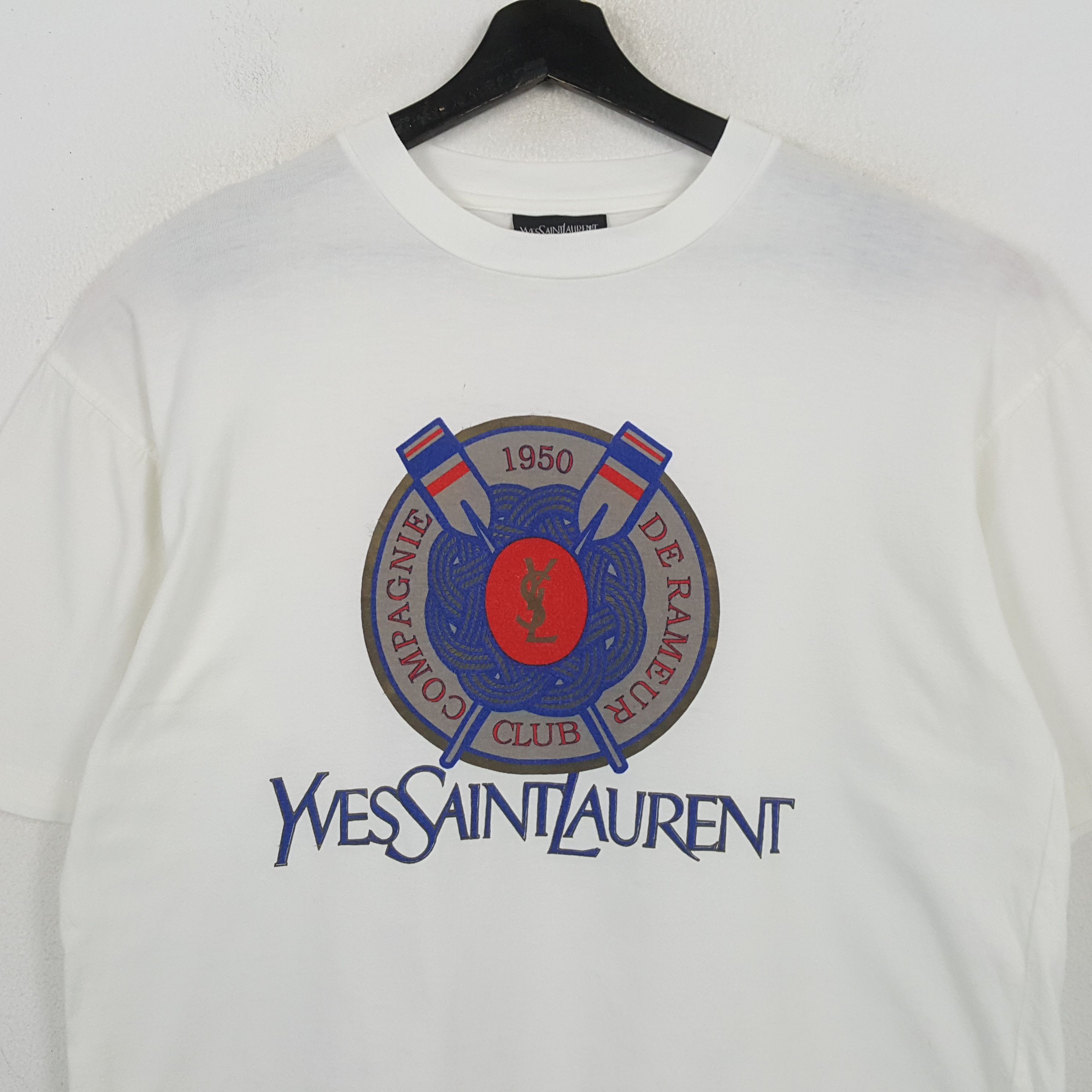 Yves Saint Laurent Yves Saint Laurent Fashion Brand Tshirt RR14 Size US L / EU 52-54 / 3 - 2 Thumbnail