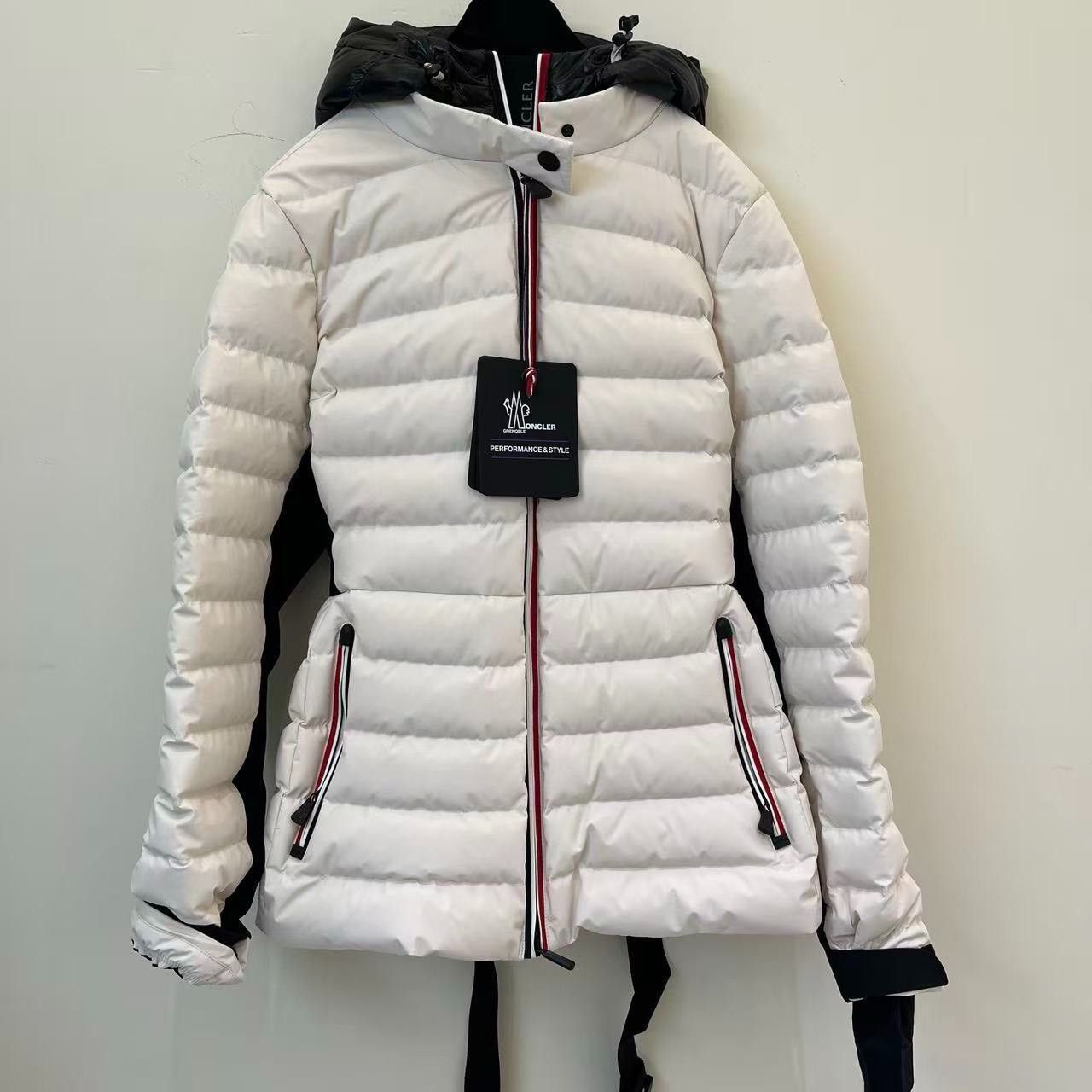 Moncler MONCLER 25FW Bruche Ski Down Jacket Size M / US 6-8 / IT 42-44 - 1 Thumbnail