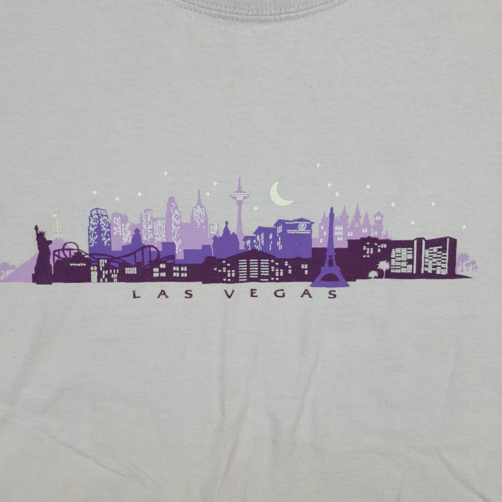 Vintage VINTAGE LV Designs Las Vegas Lilac Purple Women's Medium Short Sleeve T-Shirt Casual 90s Retro USA Size M / US 6-8 / IT 42-44 - 2 Thumbnail