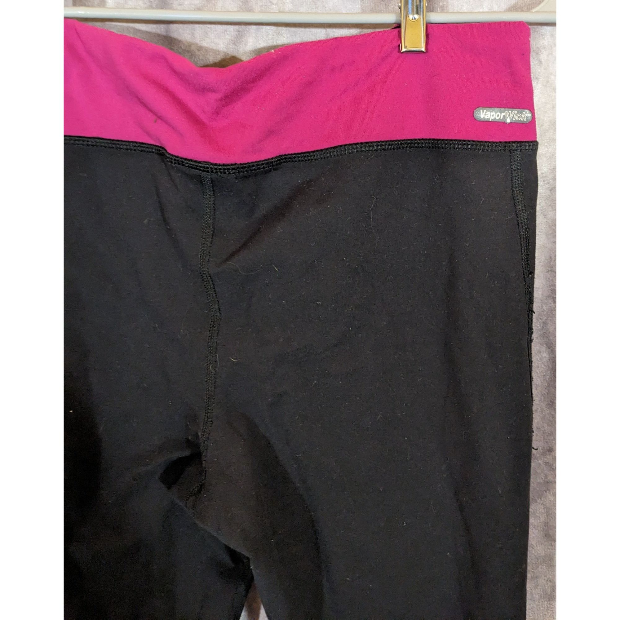 The North Face The North Face Womens Yoga Capri Pants Black & Pink Size Lar Size 32" / US 10 / IT 46 - 4 Thumbnail