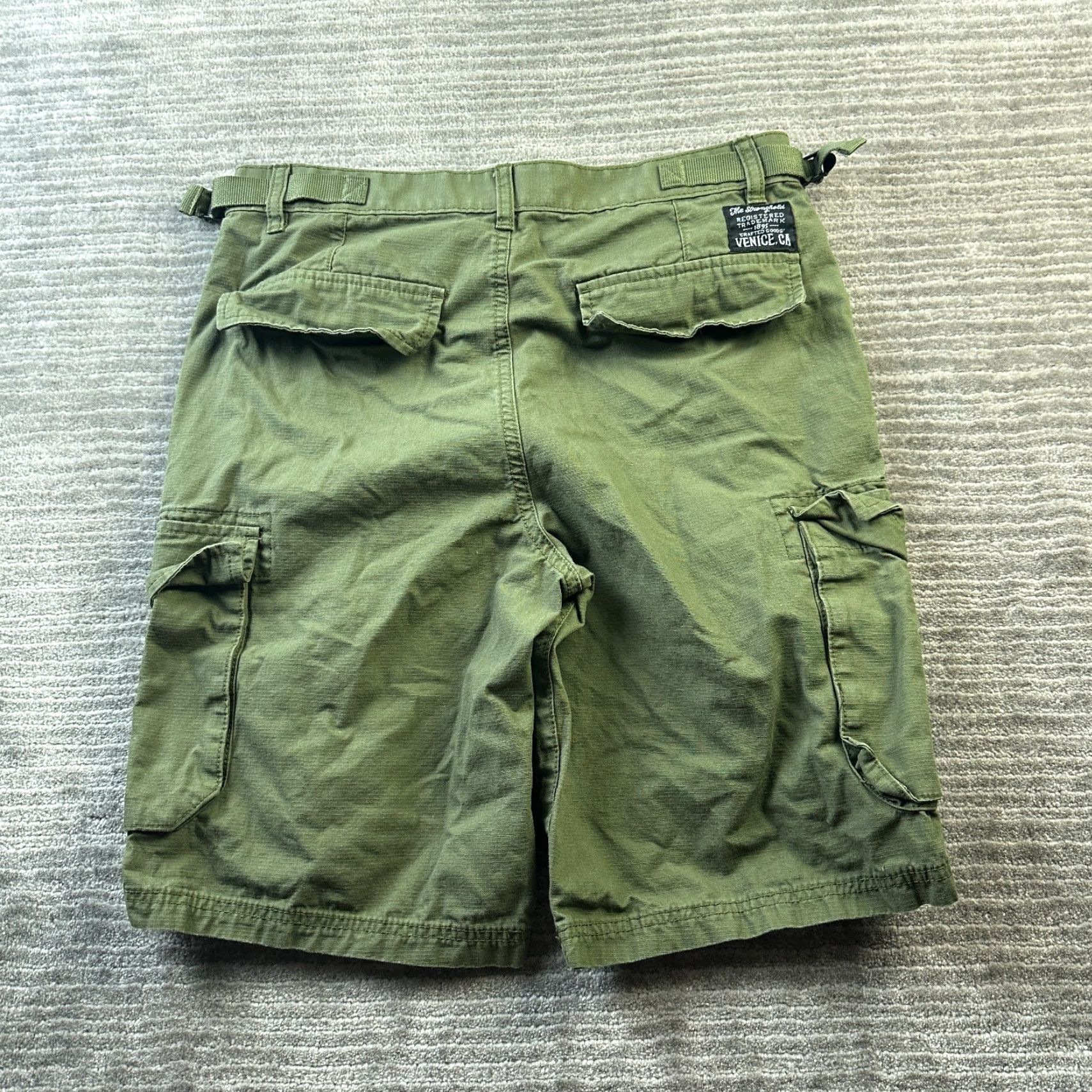 Vintage Stronghold Cargo Shorts Mens 32 Green Pockets Army Utility Cargo Short Mens 32 Green Size US 32 / EU 48 - 2 Thumbnail