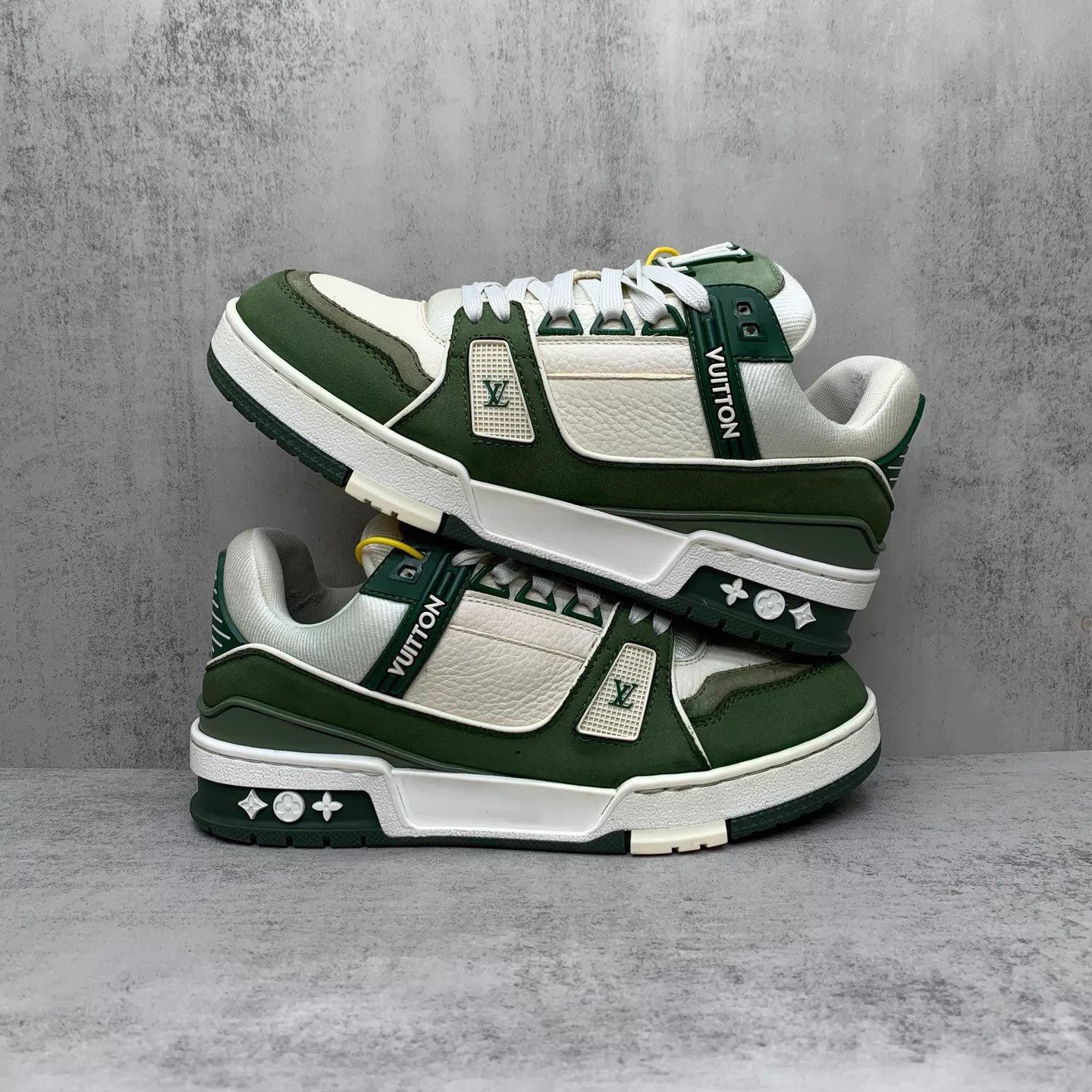 Louis Vuitton Lv Trainer White Green Suede 37 95 New Size US 6.5 / IT 36.5 - 2 Thumbnail
