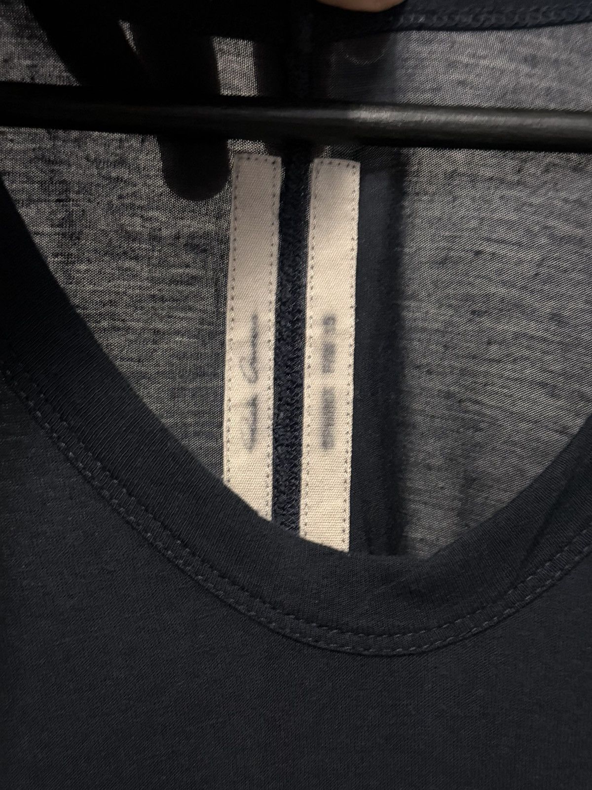 Rick Owens FW15 Distressed Tee Size US M / EU 48-50 / 2 - 3 Thumbnail