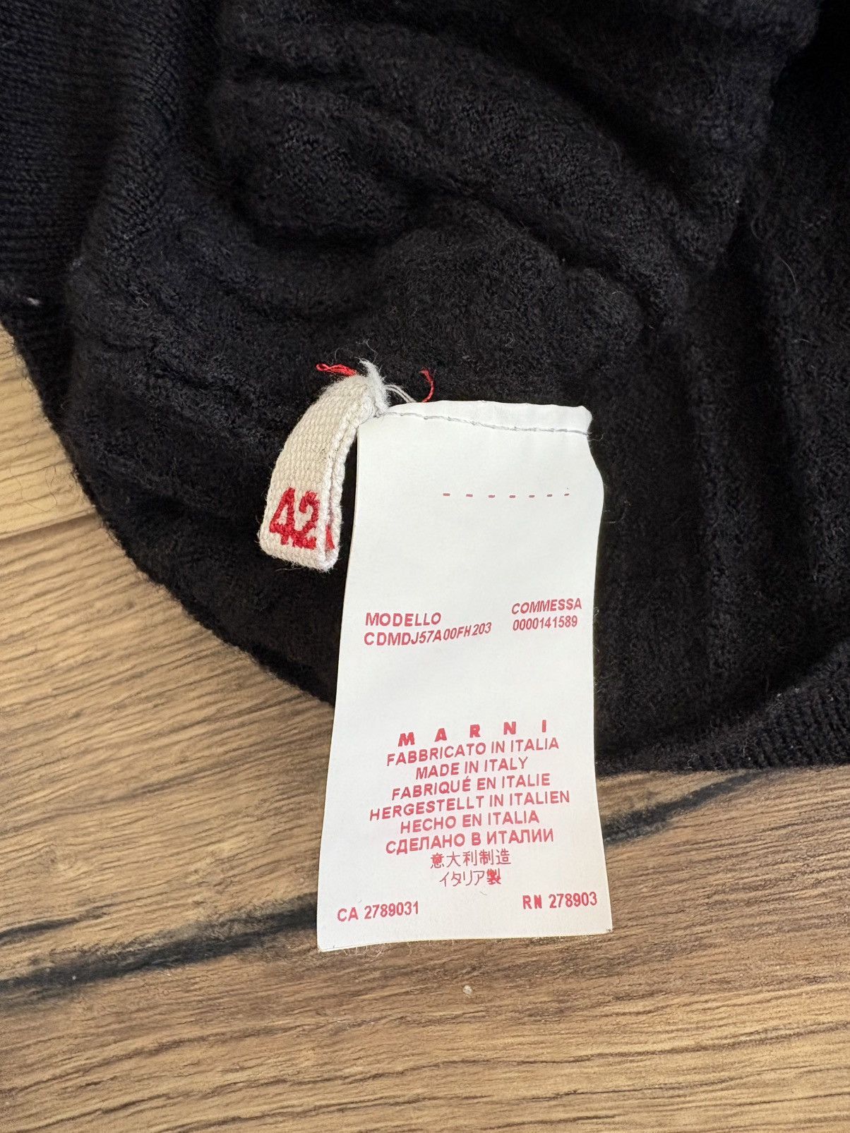 Marni Marni Cropped Wool Cardigan / Made in Italy /Designer Size M / US 6-8 / IT 42-44 - 7 Thumbnail