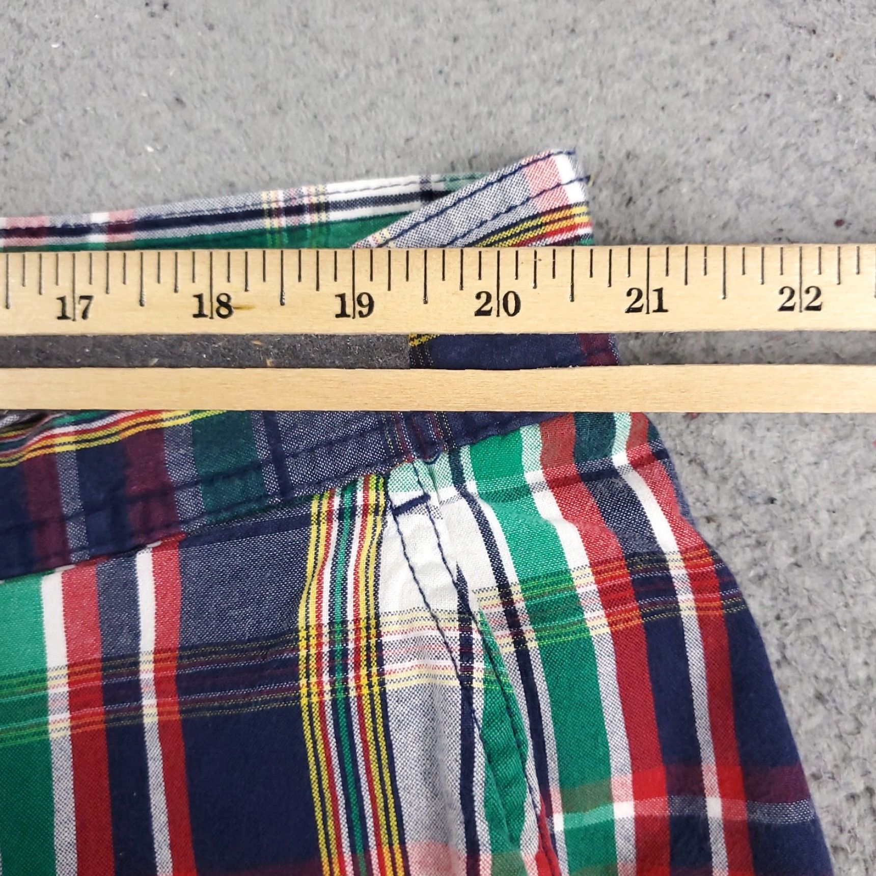 Ralph Lauren VINTAGE Ralph Lauren Cargo Shorts Mens 42 Blue Plaid Casual Outdoor Hiking Camping Size US 42 / EU 58 - 4 Thumbnail