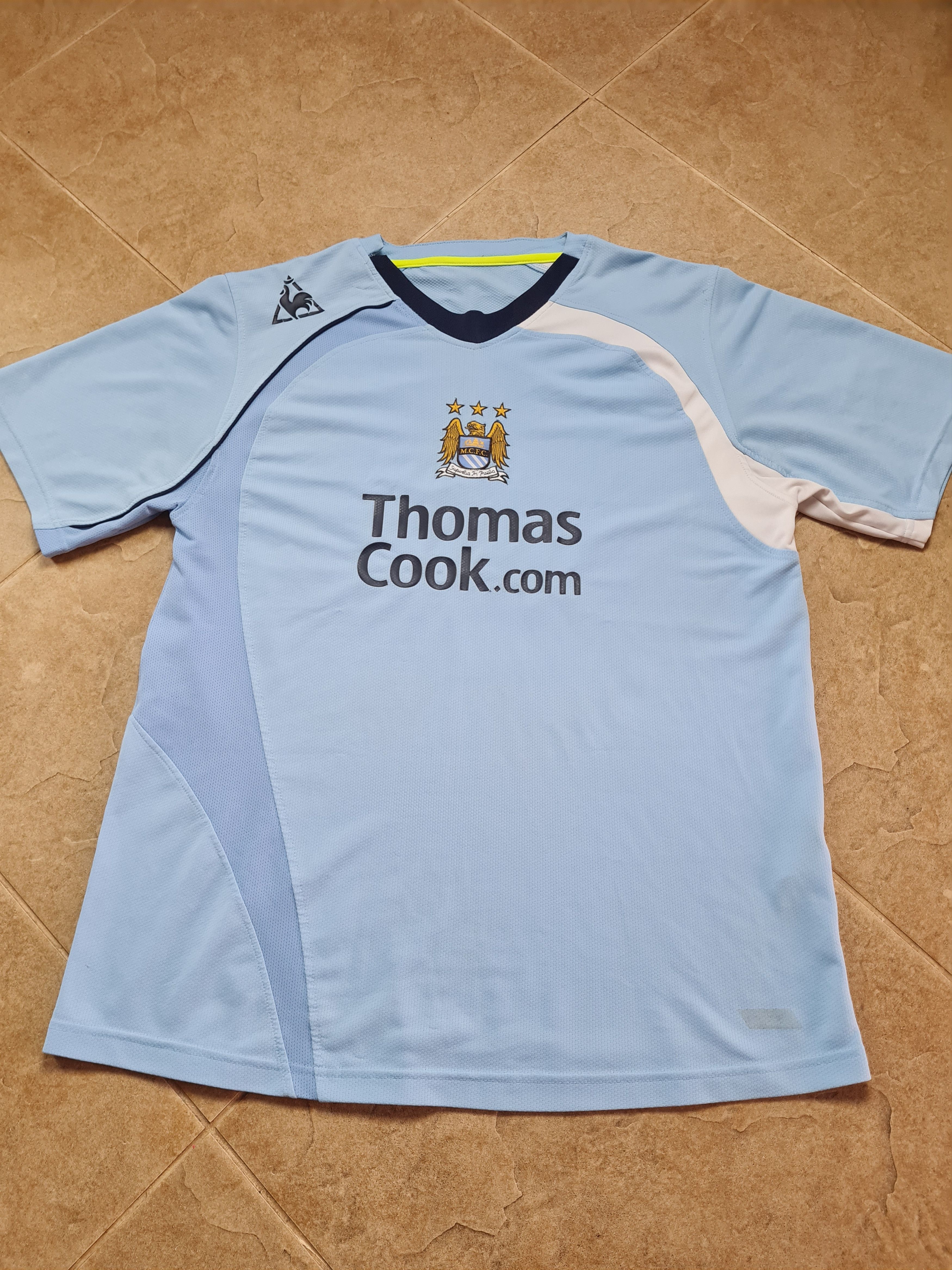 Le Coq Sportif Manchester City 08/09 #2 Richards Le Coq Sportif Thomas Cook Size US XL / EU 56 / 4 - 7 Thumbnail