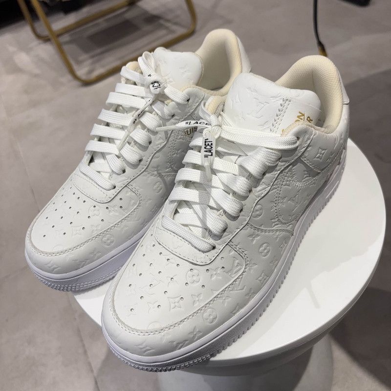 Louis Vuitton Louis Vuitton x Nike Air Force 1 Low Sneakers 0079 Size US 7.5 / EU 40-41 - 1 Thumbnail