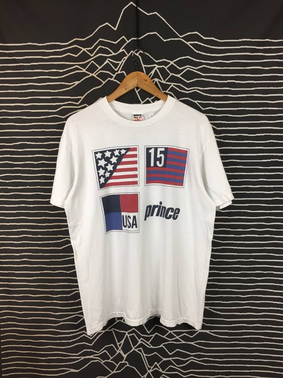 Prince Vtg 90s Prince Performance Apparel USA Single Stitch Tee Size US L / EU 52-54 / 3 - 2 Thumbnail
