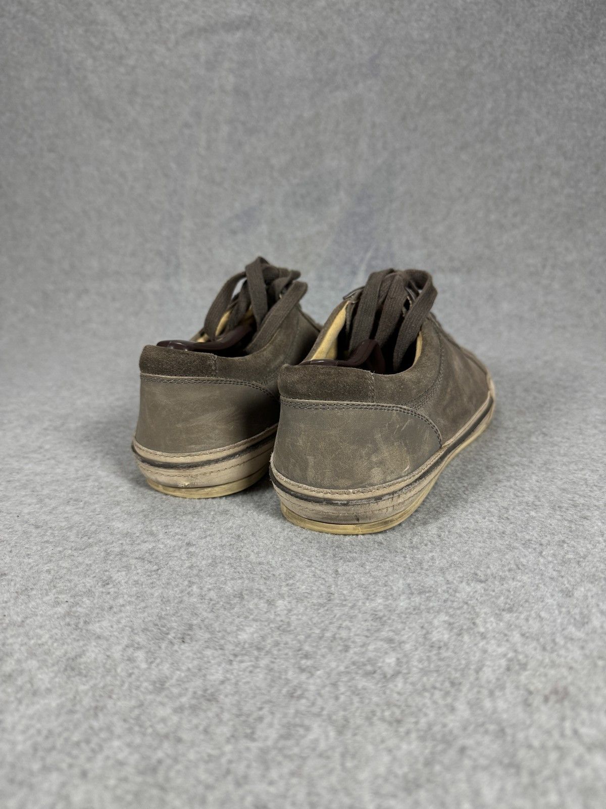 John Varvatos Gray Suede Low Top Sneakers John Varvatos USA Mens 9.5 Size US 9.5 / EU 42-43 - 7 Thumbnail