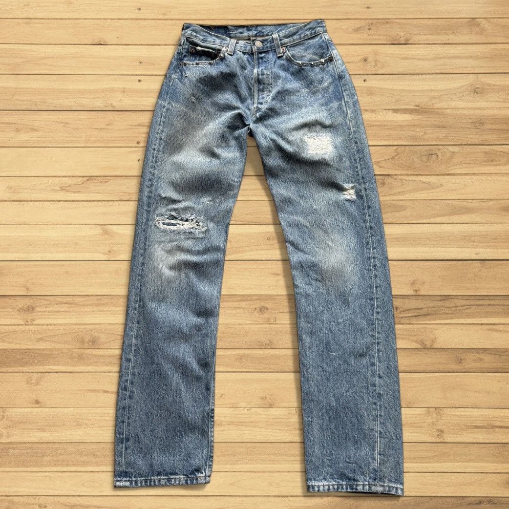 Vintage y2k Levis 501 Spike Distressed Denim W29