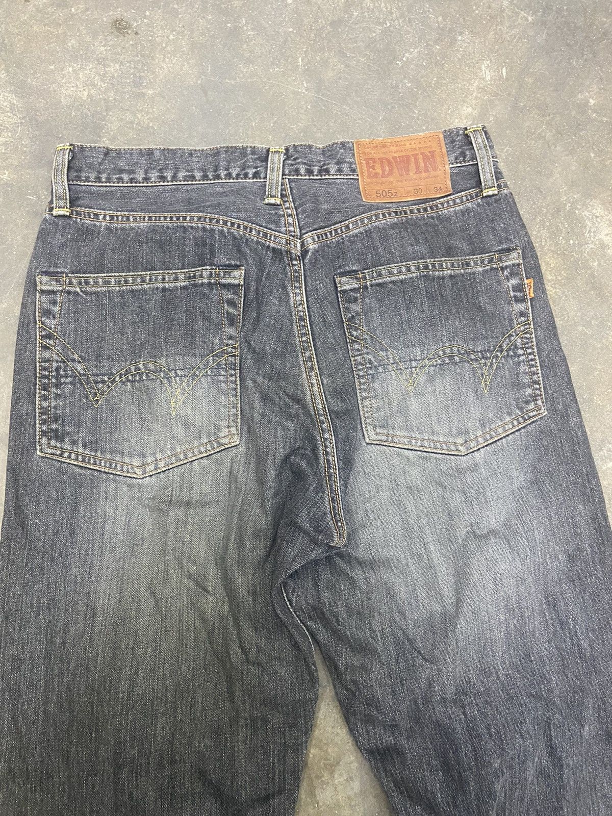 Beauty Beast 🔥 Baggy 🔥 Vintage Edwin 505Z jeans Size US 31 - 8 Thumbnail