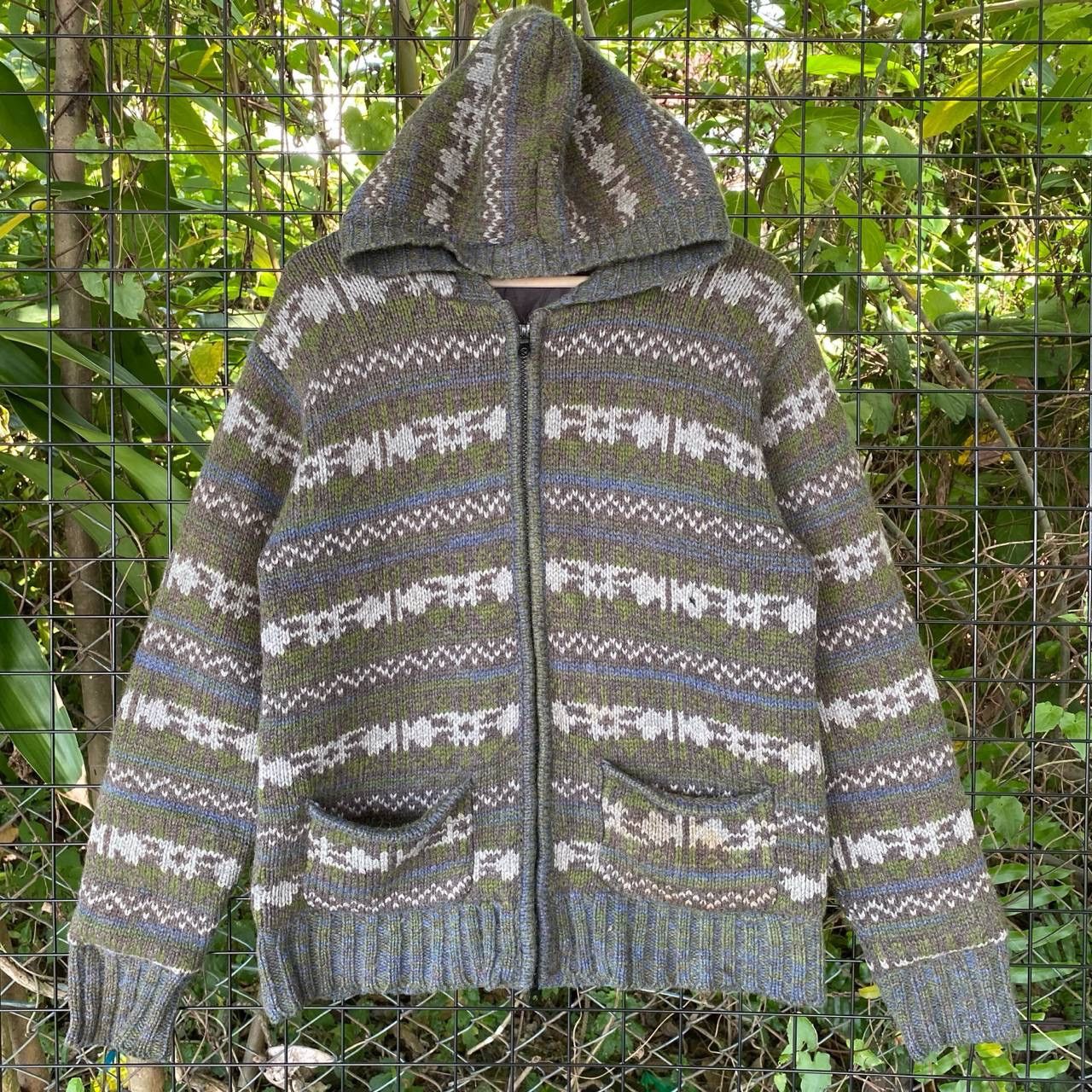 Aran Isles Knitwear × Japanese Brand Vtg Japan Native Hoodies Zipper Size US M / EU 48-50 / 2 - 2 Thumbnail