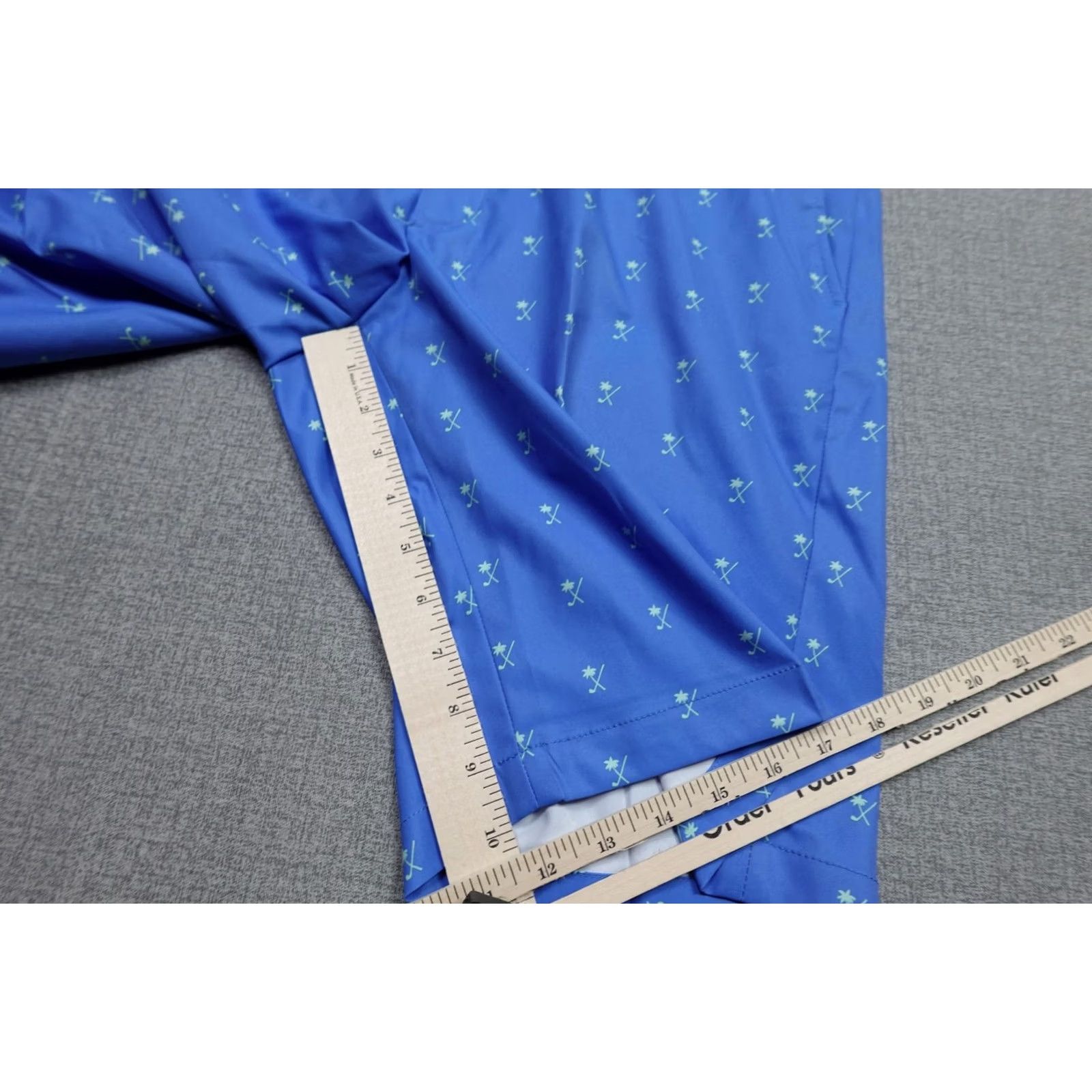 Vintage Walter Hagen Perfect 11 Golf Shorts Mens 35 Blue Palm Print 10 Inseam NWT Size US 35 - 7 Thumbnail
