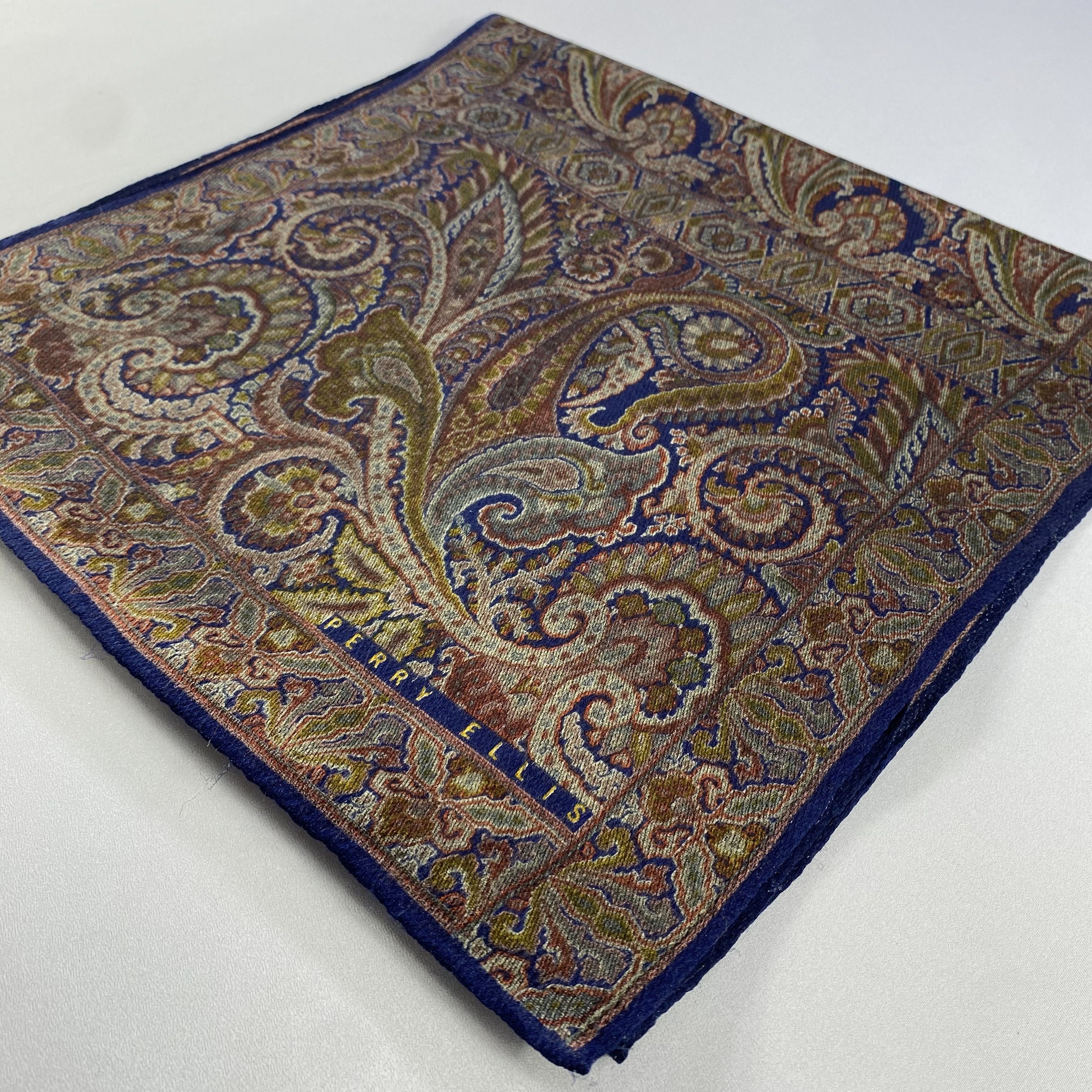 Japanese Brand × Perry Ellis × Vintage Vintage Perry Ellis Scarf SS052 Size ONE SIZE - 2 Thumbnail