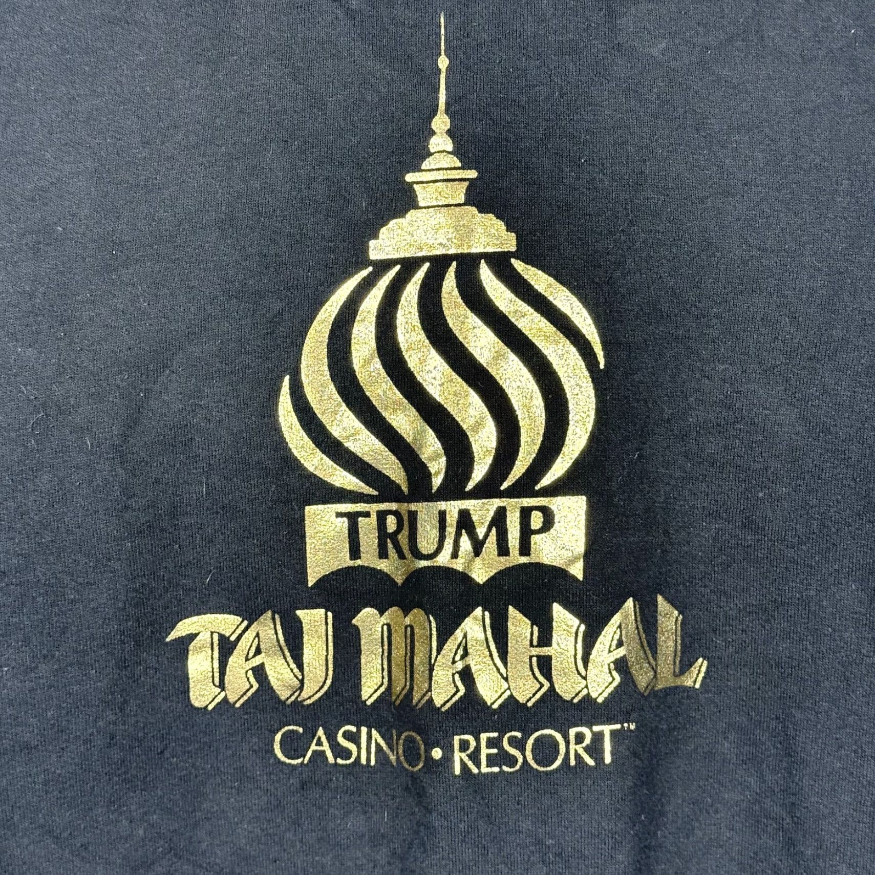 Fruit Of The Loom VINTAGE Fruit of the Loom Sweatshirt Unisex Adults Small Black 90s USA Taj Mahal Logo MAGA Rare Size US S / EU 44-46 / 1 - 3 Thumbnail