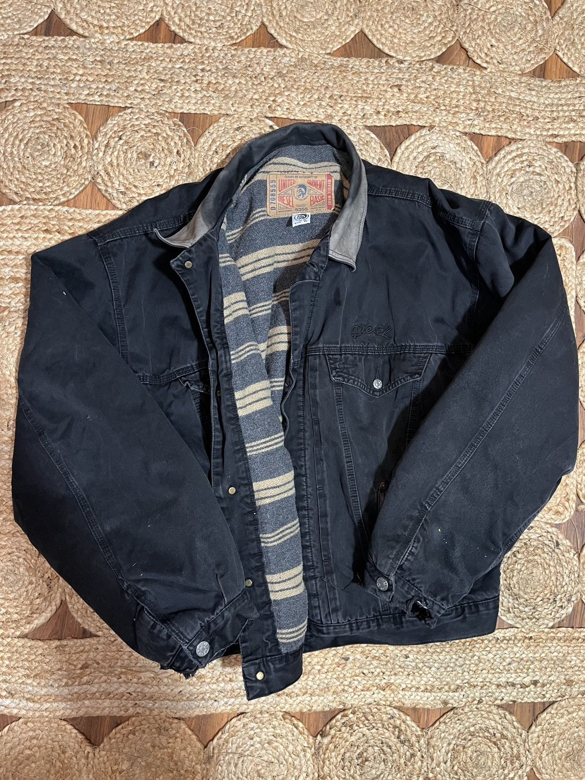 Diesel × Vintage 90s distressed Diesel blanket lined denim jeans jacket worn Size US XL / EU 56 / 4 - 1 Thumbnail