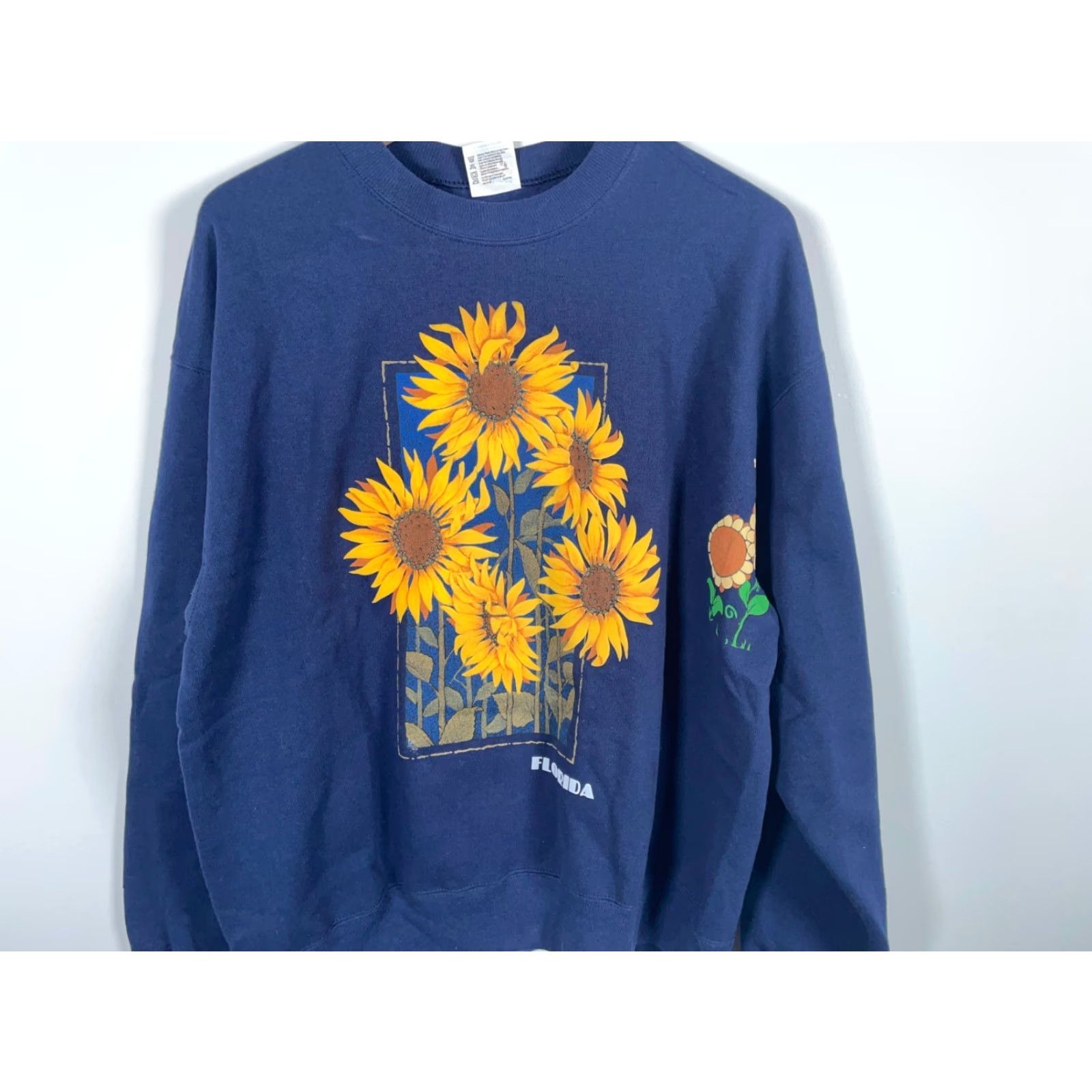 Hanes VINTAGE Hanes Sweatshirt Adult XL Dark Blue 90s Sunflower Teacher Graphic Print Crew Neck Pullover Regular Women’s Size XL / US 12-14 / IT 48-50 - 4 Thumbnail