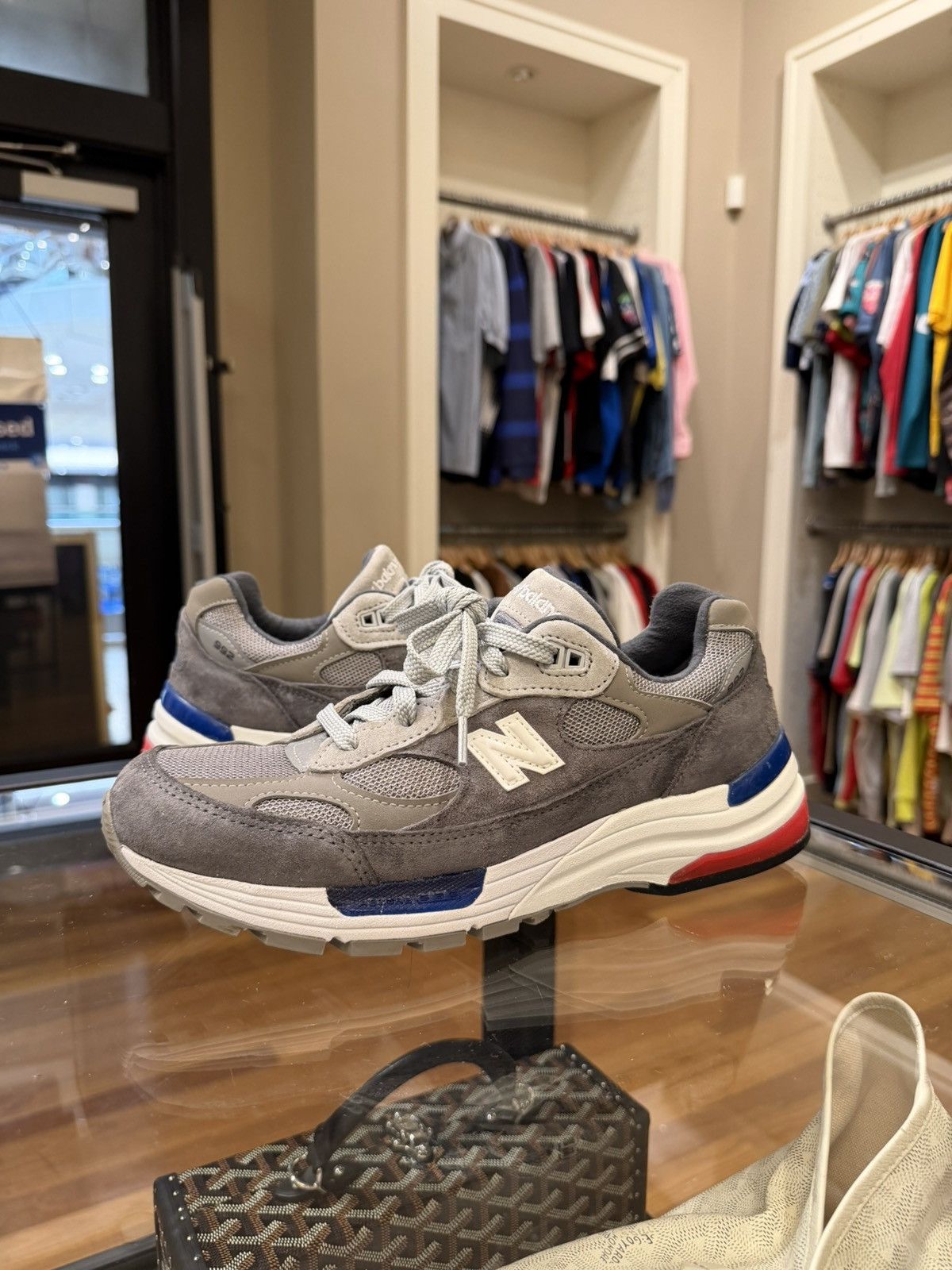 New Balance New Balance 992 ‘MiUSA Grey Blue Red’ Size US 8 / EU 41 - 3 Thumbnail