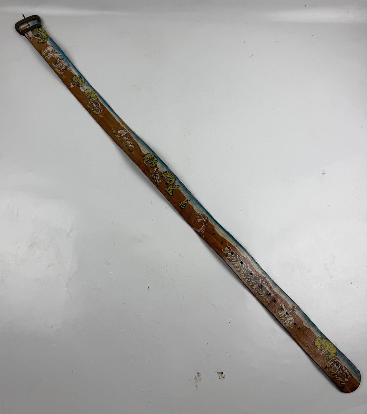 Japanese Brand rare design vintage style painted leather belt tc43 Size 36 - 2 Thumbnail
