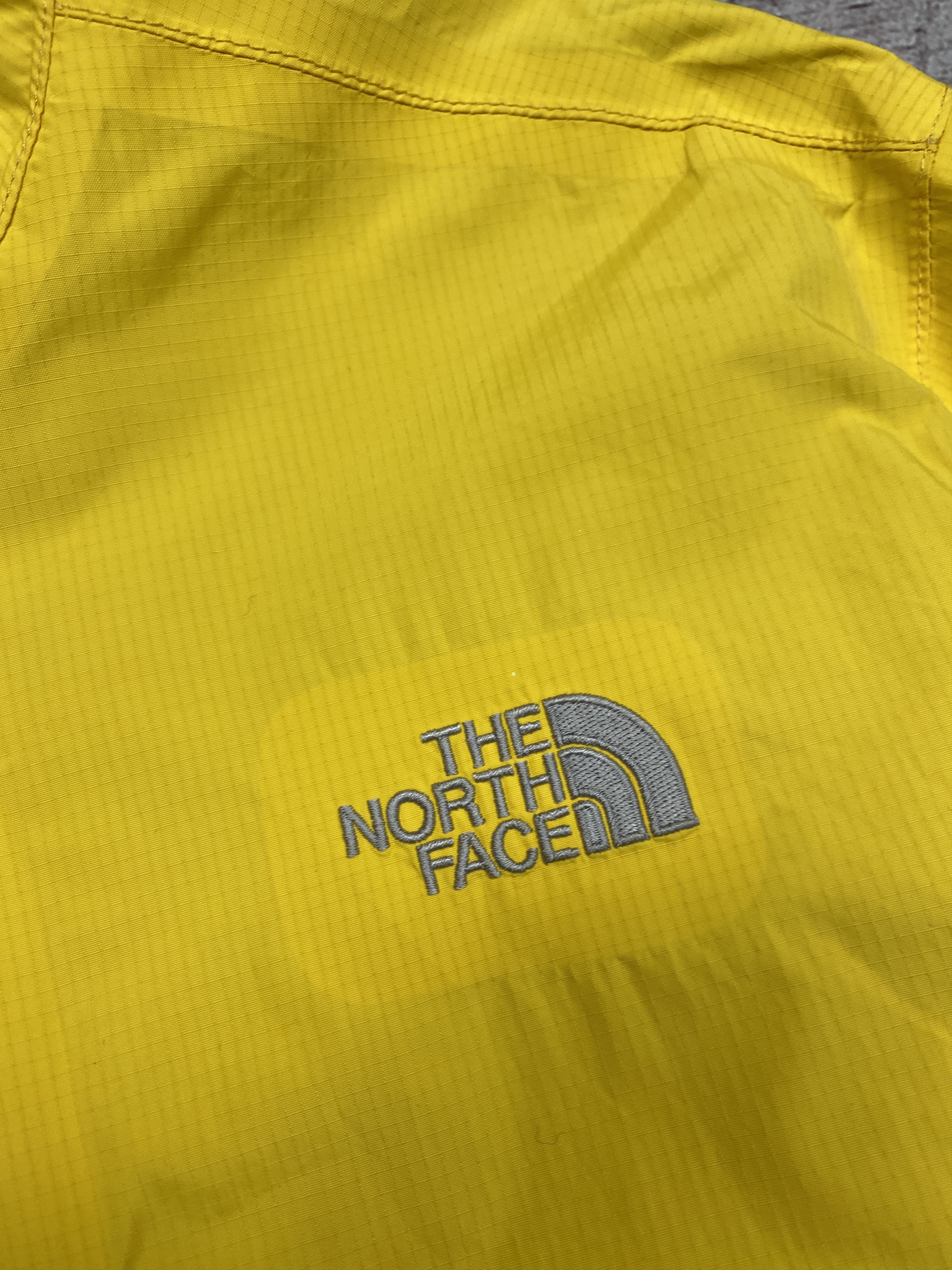 The North Face × Vintage The North Face HyVent Vintage Mens Jacket Size US M / EU 48-50 / 2 - 3 Thumbnail